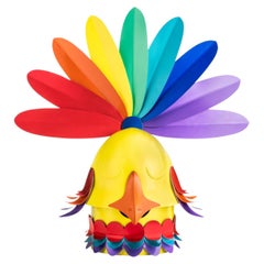 Skulptur „Raw & Rainbow Gallo“ aus pulverbeschichtetem Aluminium von Altreforme