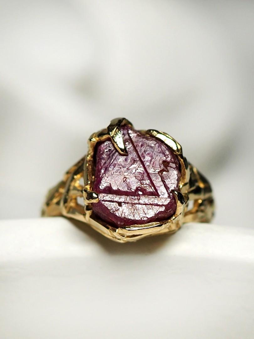 Aesthetic Movement Raw Ruby Ring Crystal Gold Unisex Jewelry Natural 50th wedding vintage Gabilo 