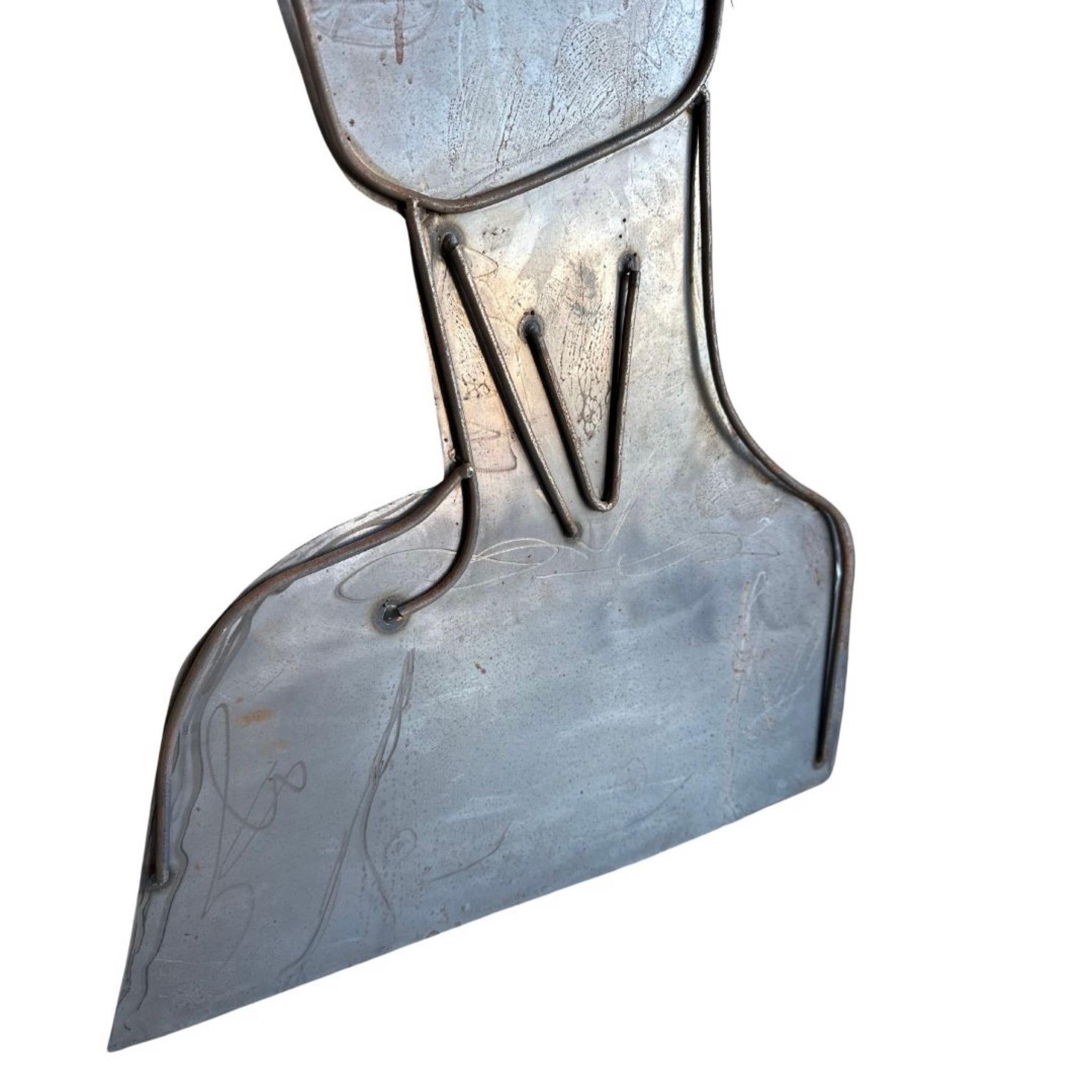 Américain Sculpture de portrait en métal brut en vente