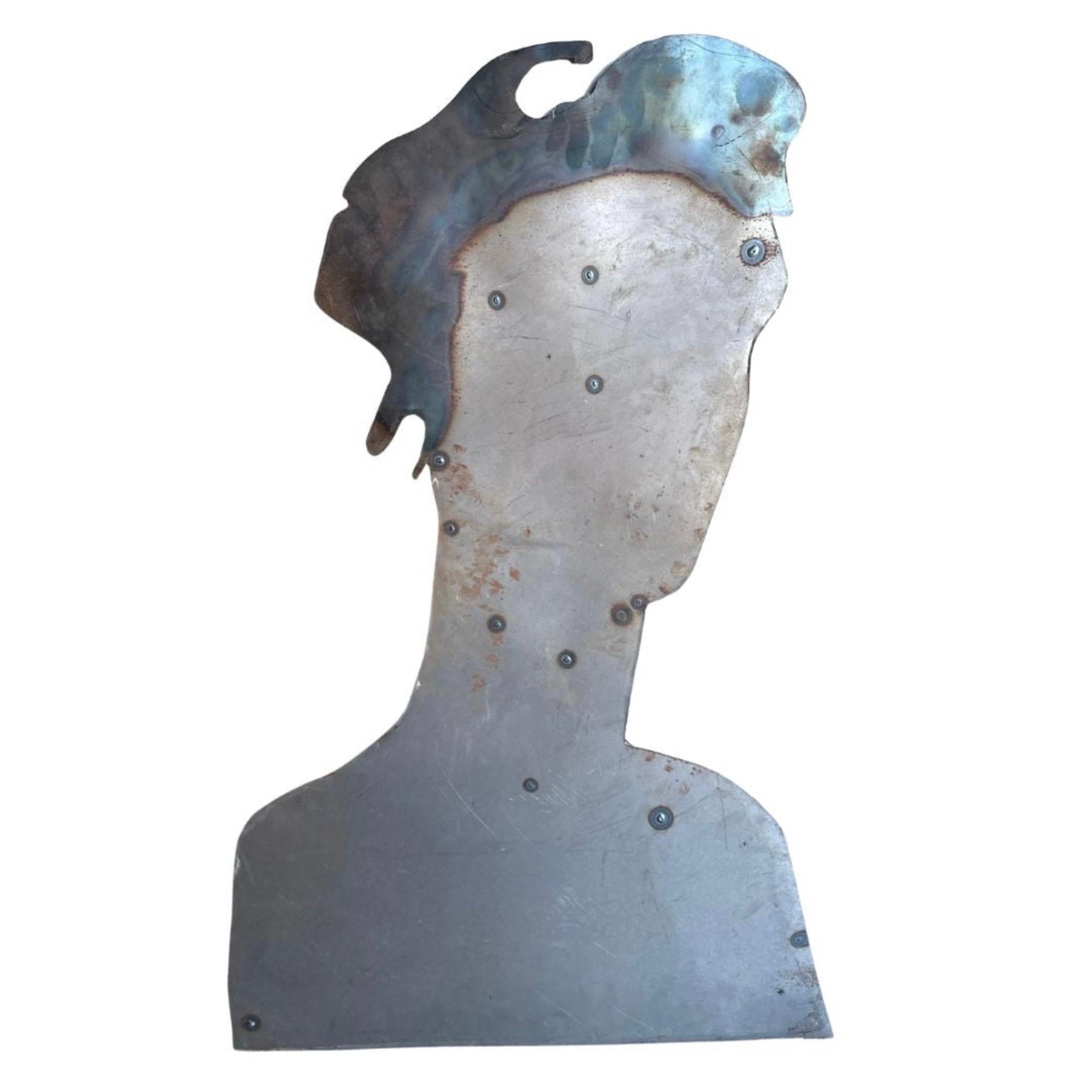 Portrait-Skulptur aus rohem Blech (Handgefertigt) im Angebot