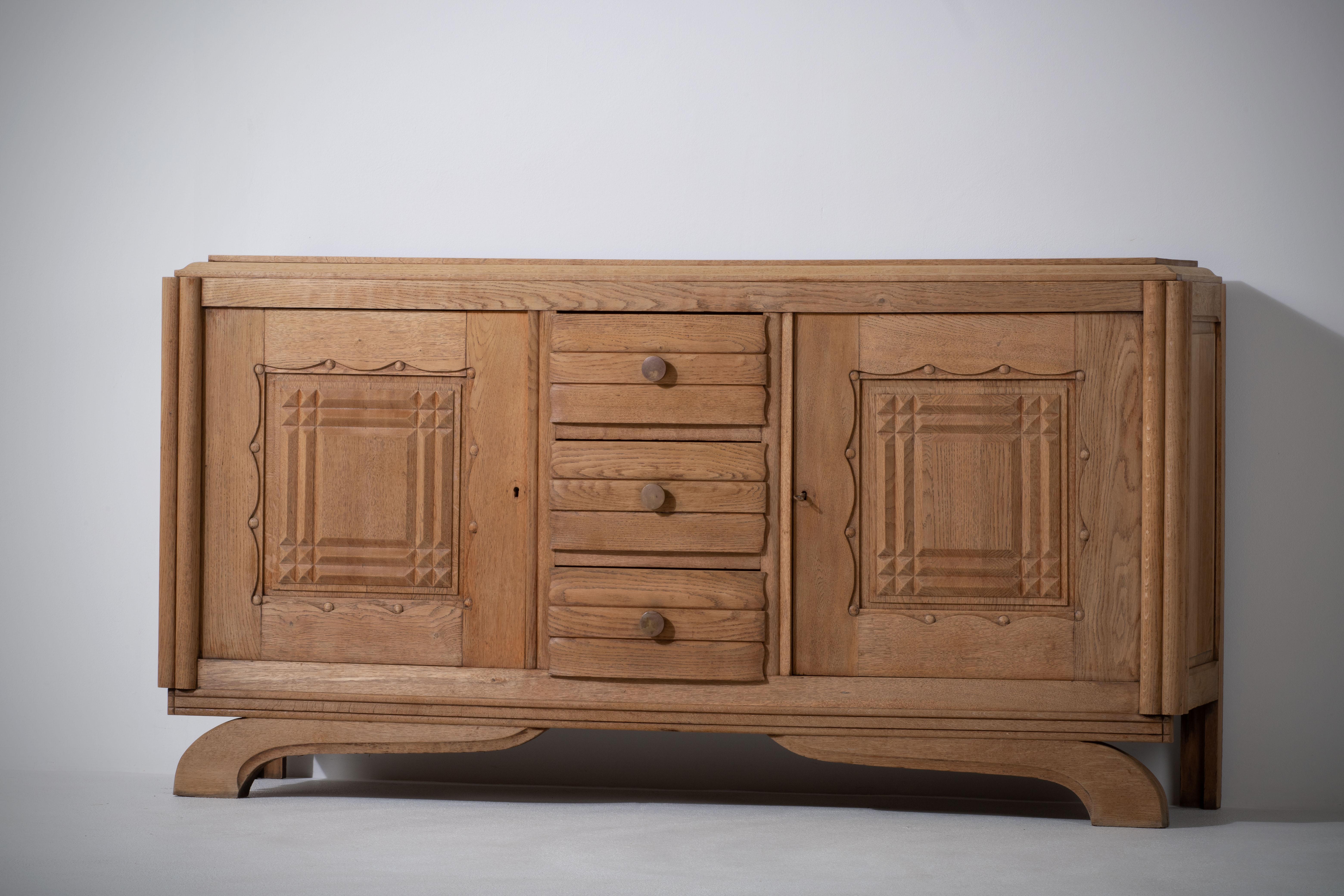 Art Deco Raw Solid Oak Cabinet with Graphic Details, France, 1940s For Sale