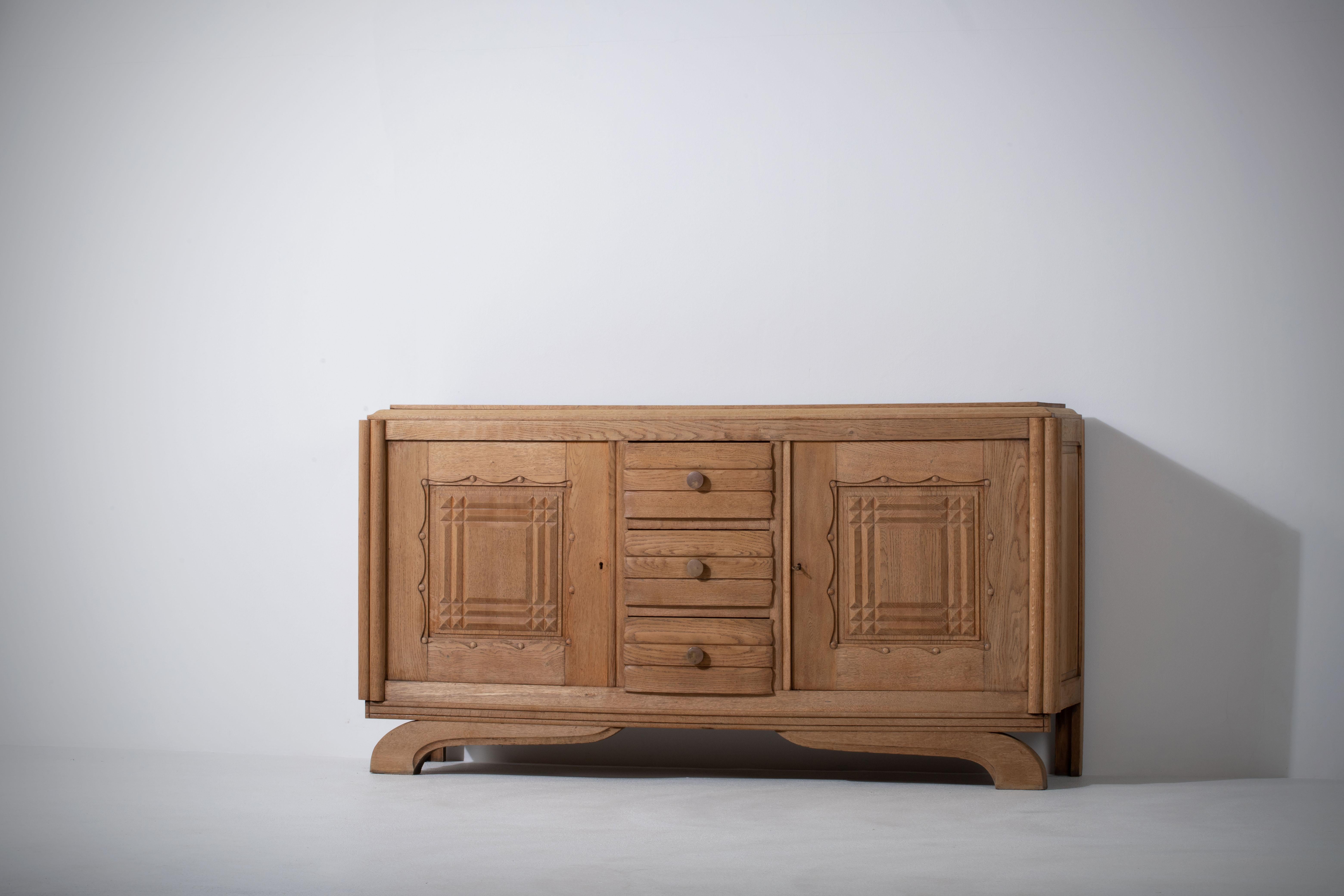 French Raw Solid Oak Cabinet with Graphic Details, France, 1940s For Sale
