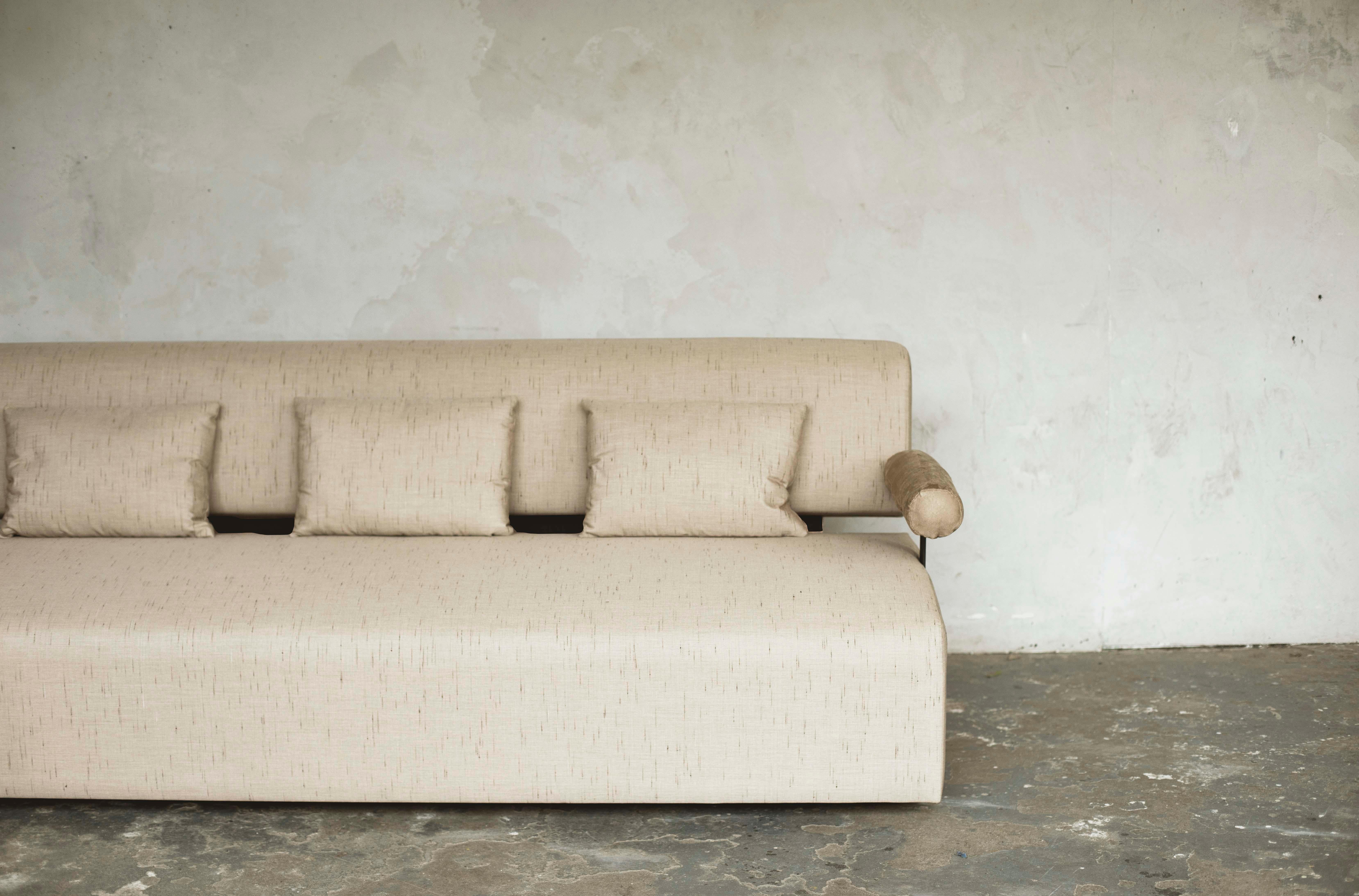 Aside from following our standard three concepts--The Pisa Sofa was simply inspired by inertia. A play on strong forces against thinner materials.

Seat Depths: ?
26