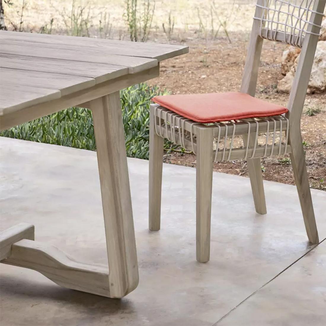 XXIe siècle et contemporain Table de salle à manger en teck brut en vente