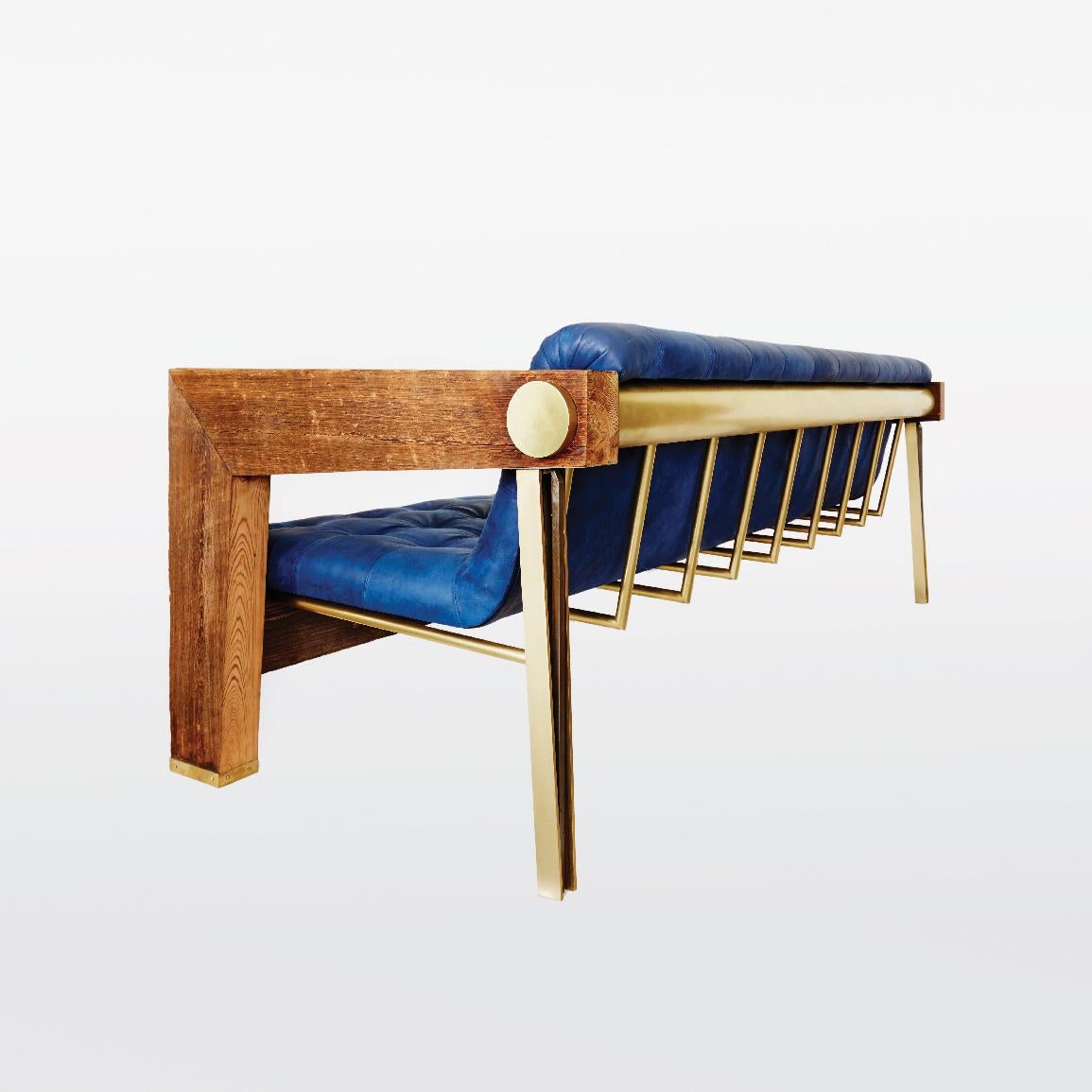 Rawdeco Sofa aus indigo-gefärbtem Rindsleder und Kiefer von Cam Crockford (Moderne) im Angebot
