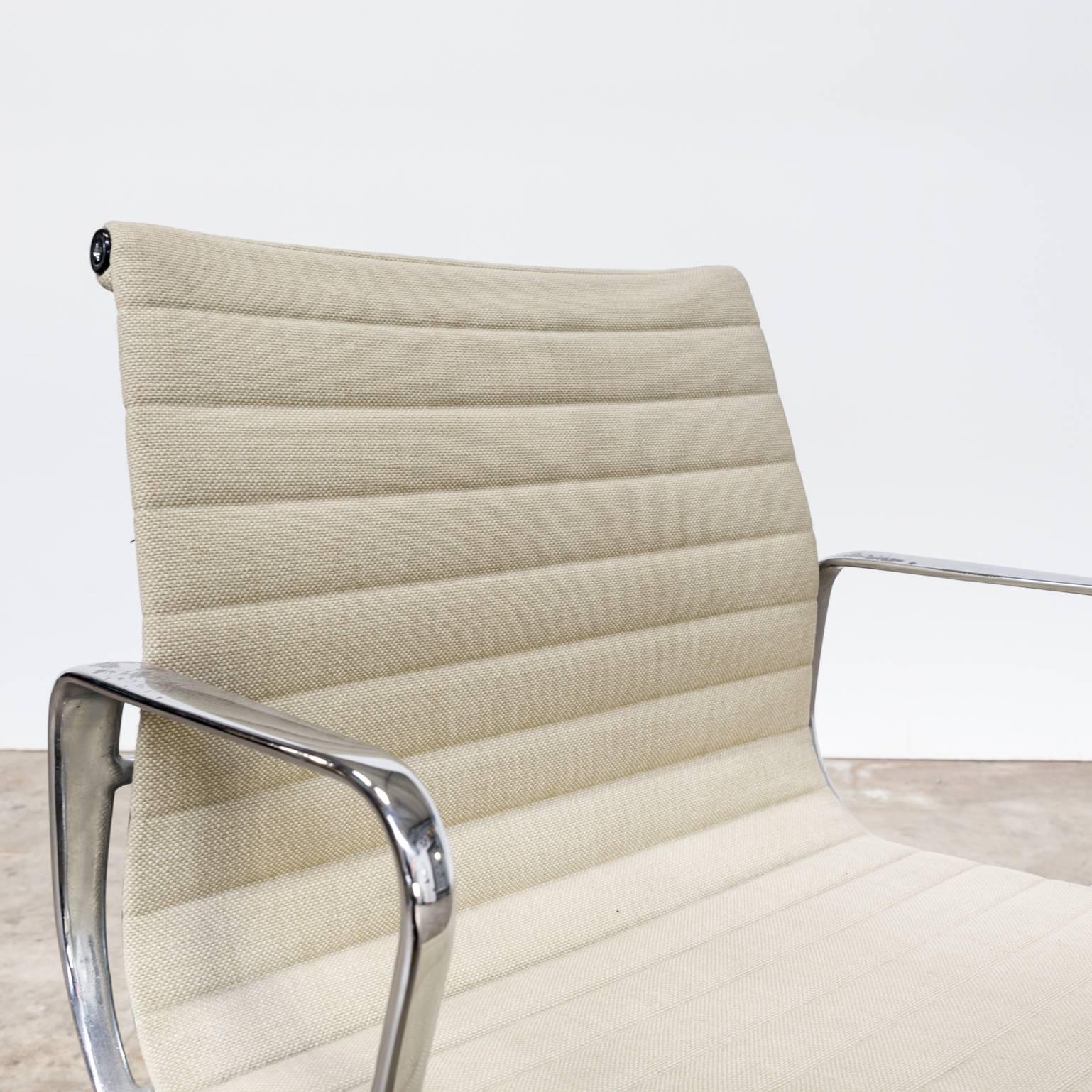 Ray & Charles Eames EA108 Fauteuils for Herman Miller Set of Six For Sale 8