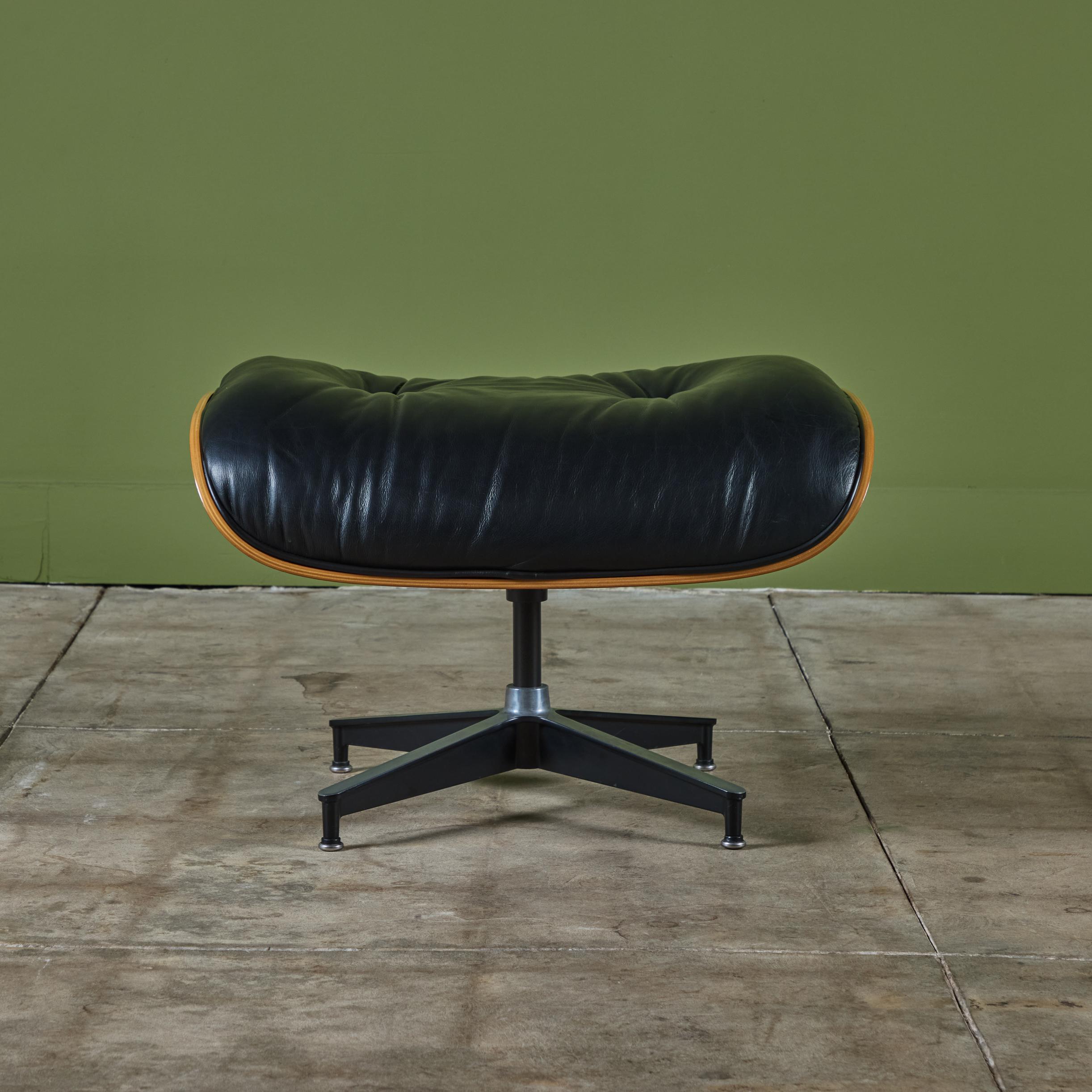 Ray and Charles Eames 670/671 Lounge Chair with Ottoman for Herman Miller 6