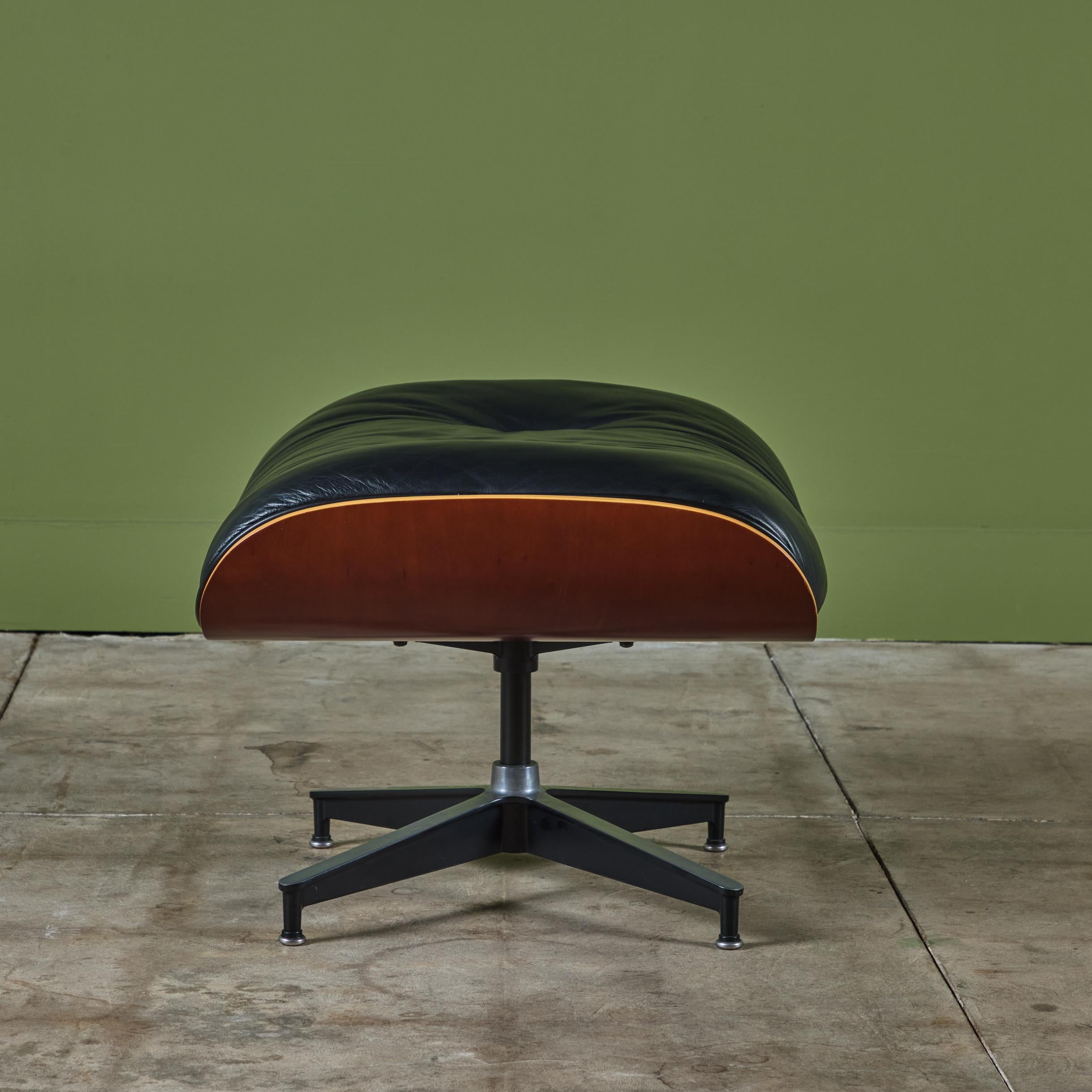 Ray and Charles Eames 670/671 Lounge Chair with Ottoman for Herman Miller 7
