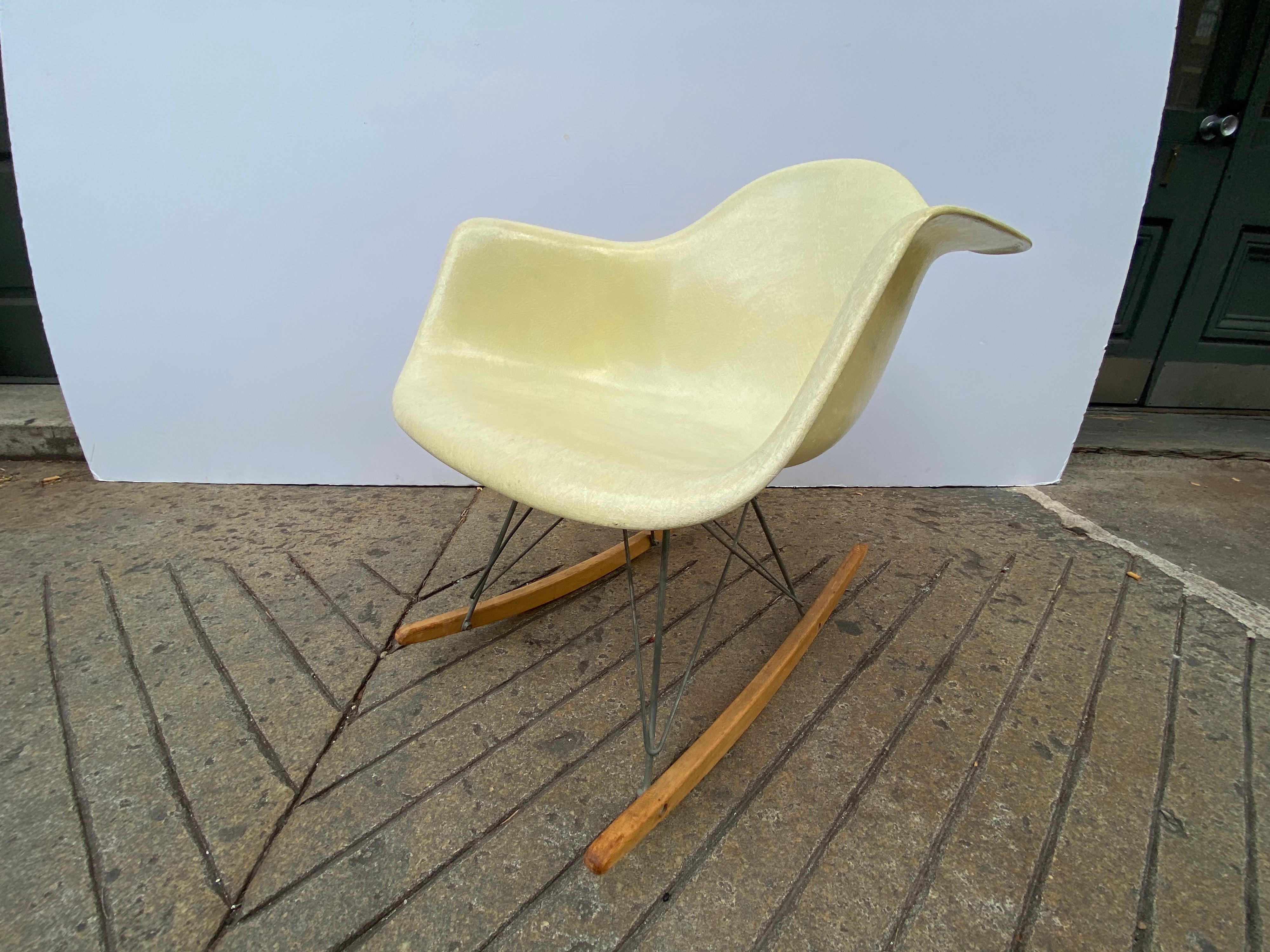 Ray and Charles Eames Rope Edge Zenith Armchair Rocker Purchased in 1951 3