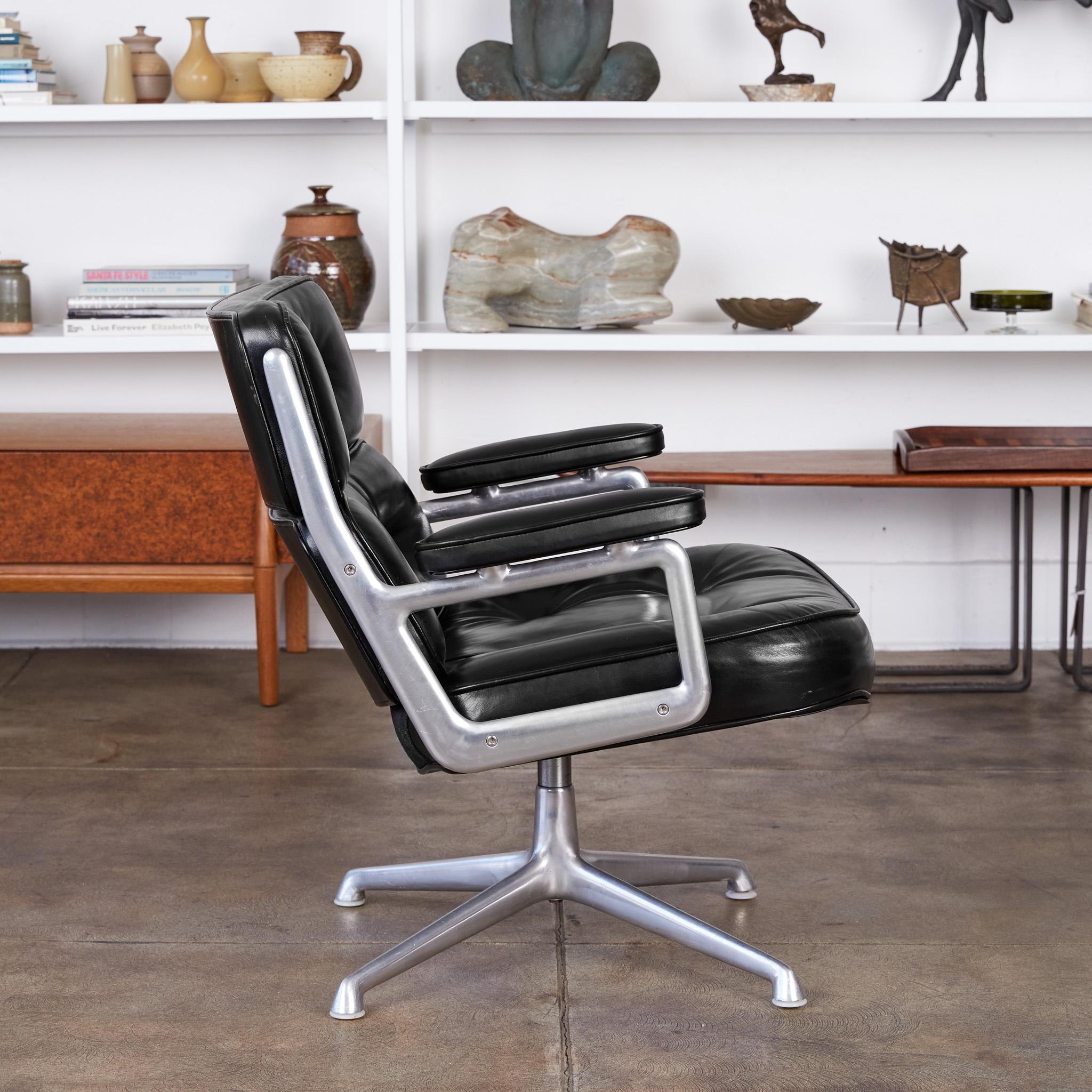 Aluminum Eames Time Life Lobby Chair for Herman Miller