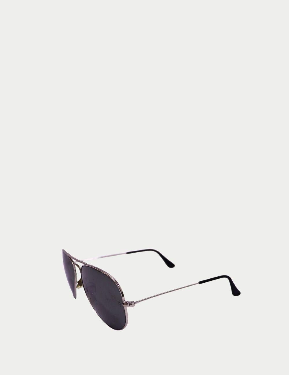 Occhiali da sole Ray-Ban Aviator Silver In condizioni buone in vendita a Amman, JO