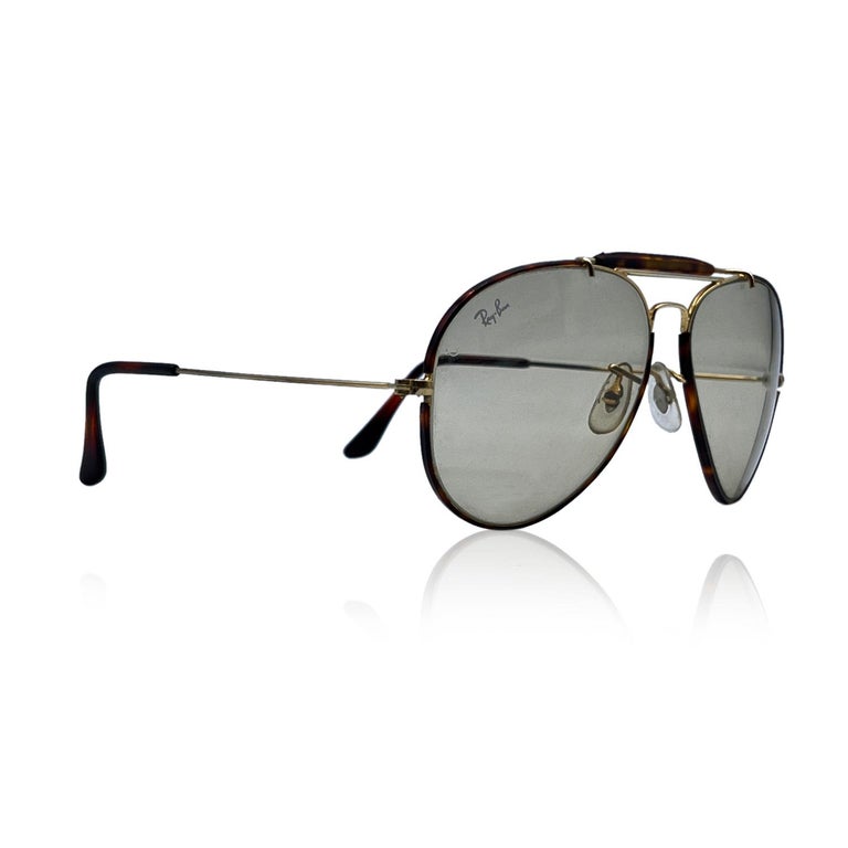 Gray Ray-Ban Bausch & Lomb Vintage Gold Outdoorsman Aviator Sunglasses For Sale