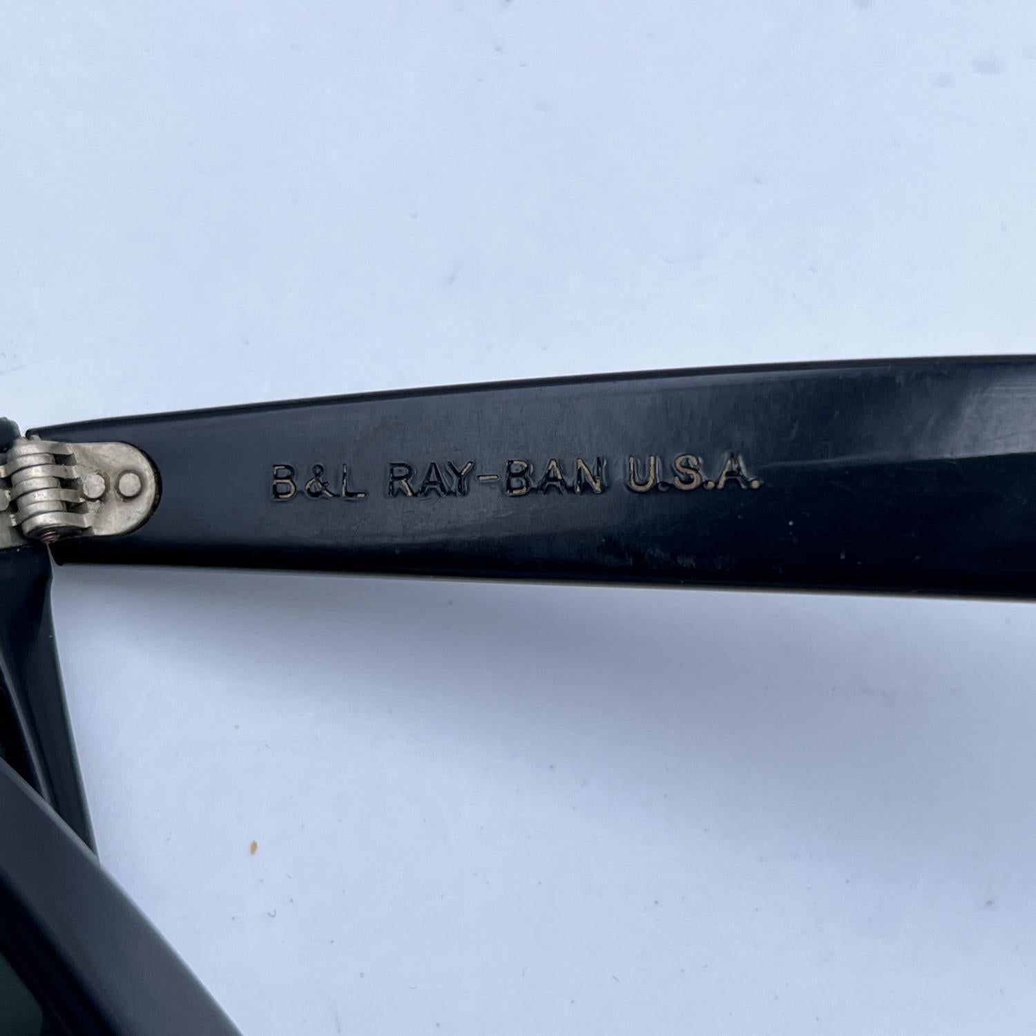 Ray-Ban B&L Vintage Black Unisex Sunglasses Wayfarer 5022 In Excellent Condition In Rome, Rome