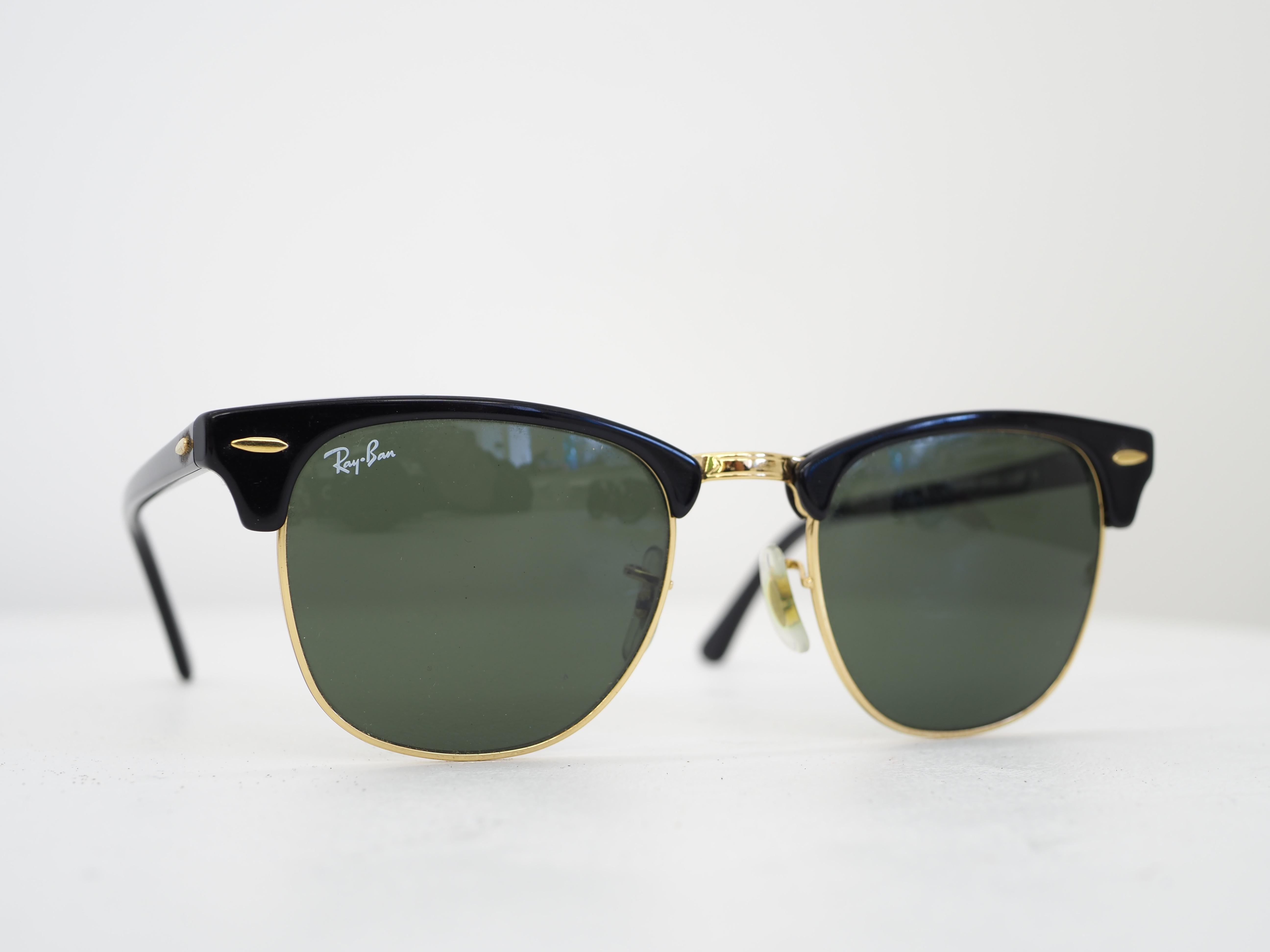 Gray Ray-Ban black gold sunglasses For Sale