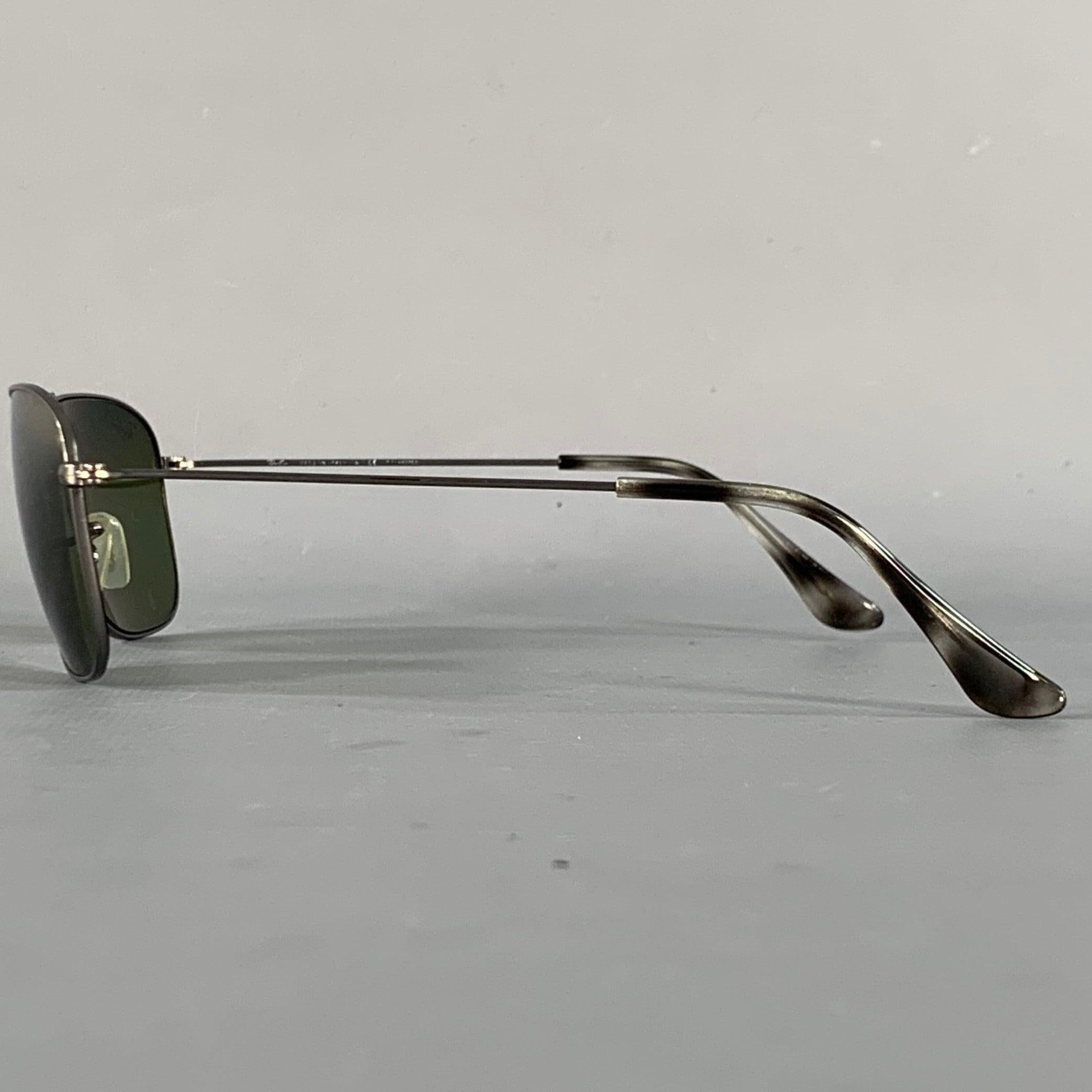 Ray-Ban Chromance Silver Metal Occhiali da sole Aviator quadrati polarizzati In condizioni ottime in vendita a San Francisco, CA