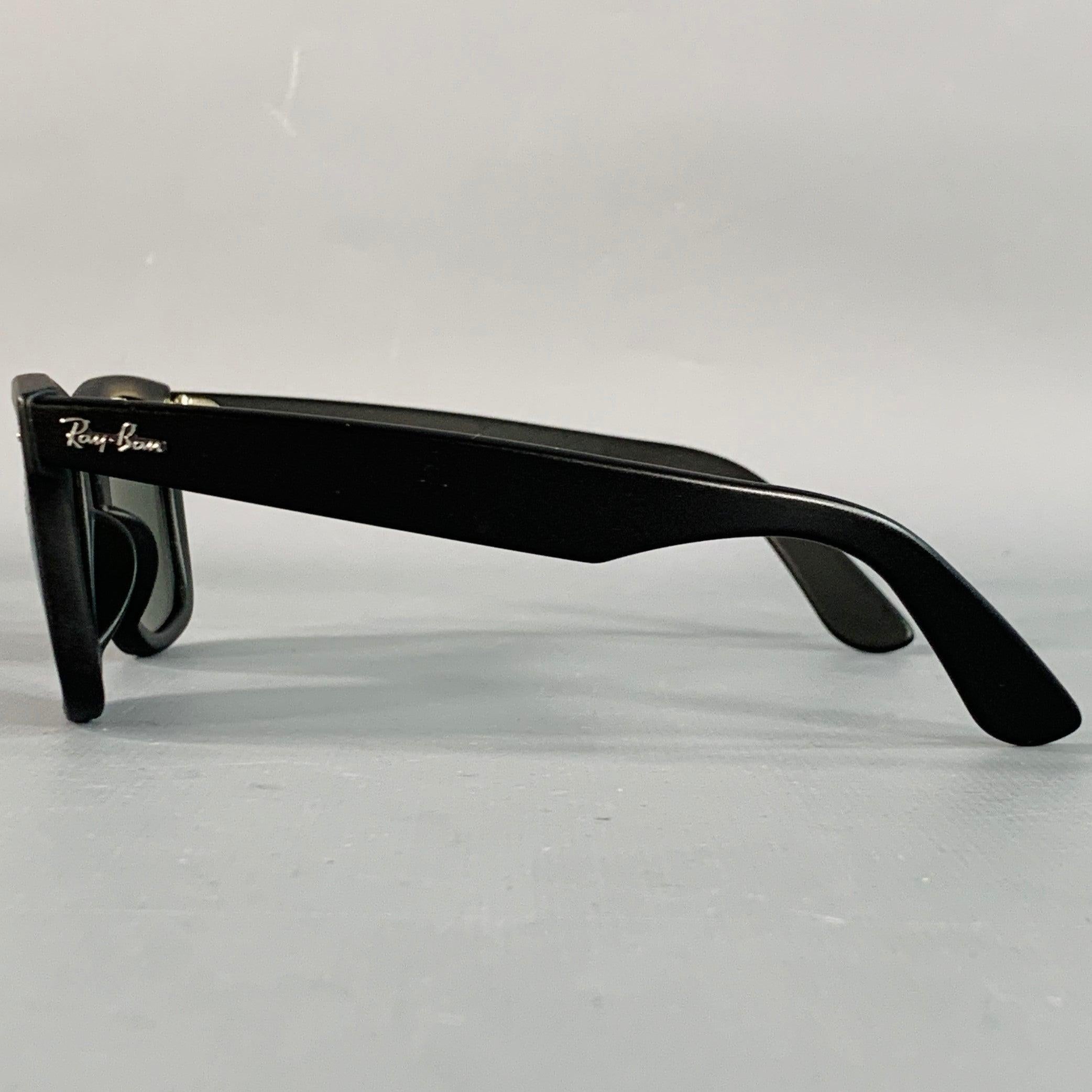 RAY-BAN One Size Wayfarer Black Acetate Sunglasses en Bueno estado para la venta en San Francisco, CA