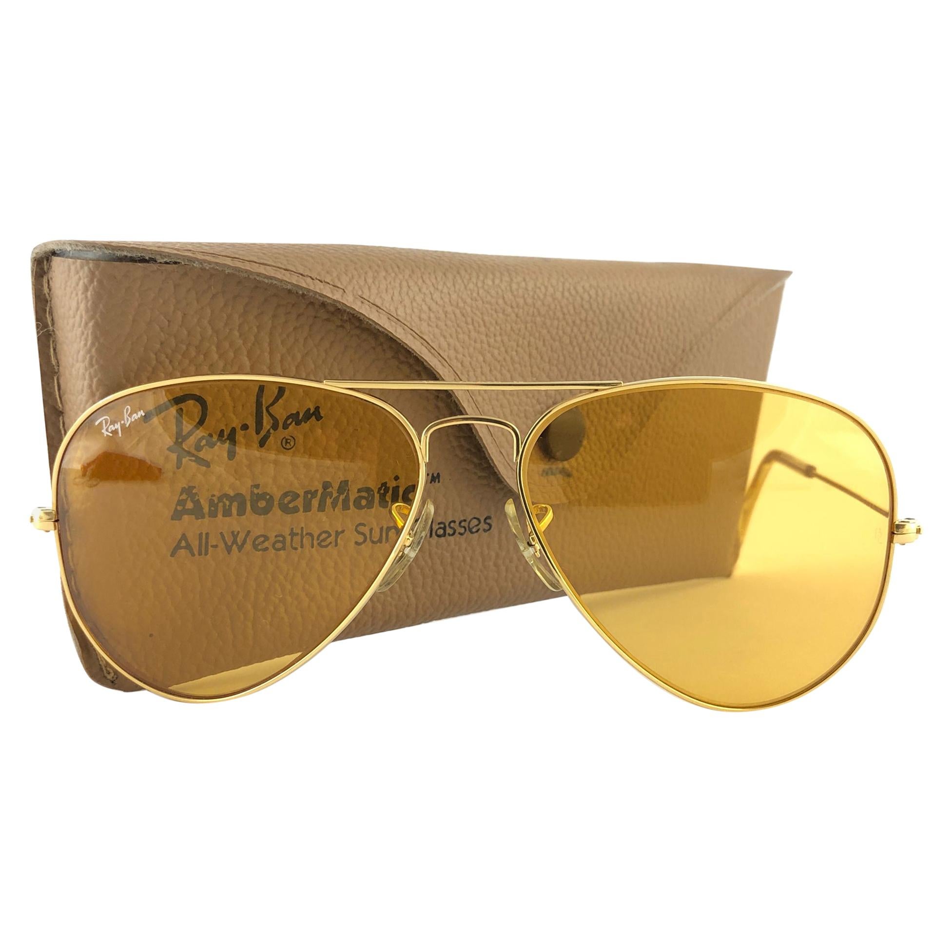 Ray Ban Vintage Aviator Gold Ambermatic 58Mm B / L Sunglasses, 1970s at  1stDibs