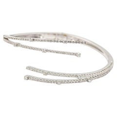 RAY bracelet in white gold and diamonds.