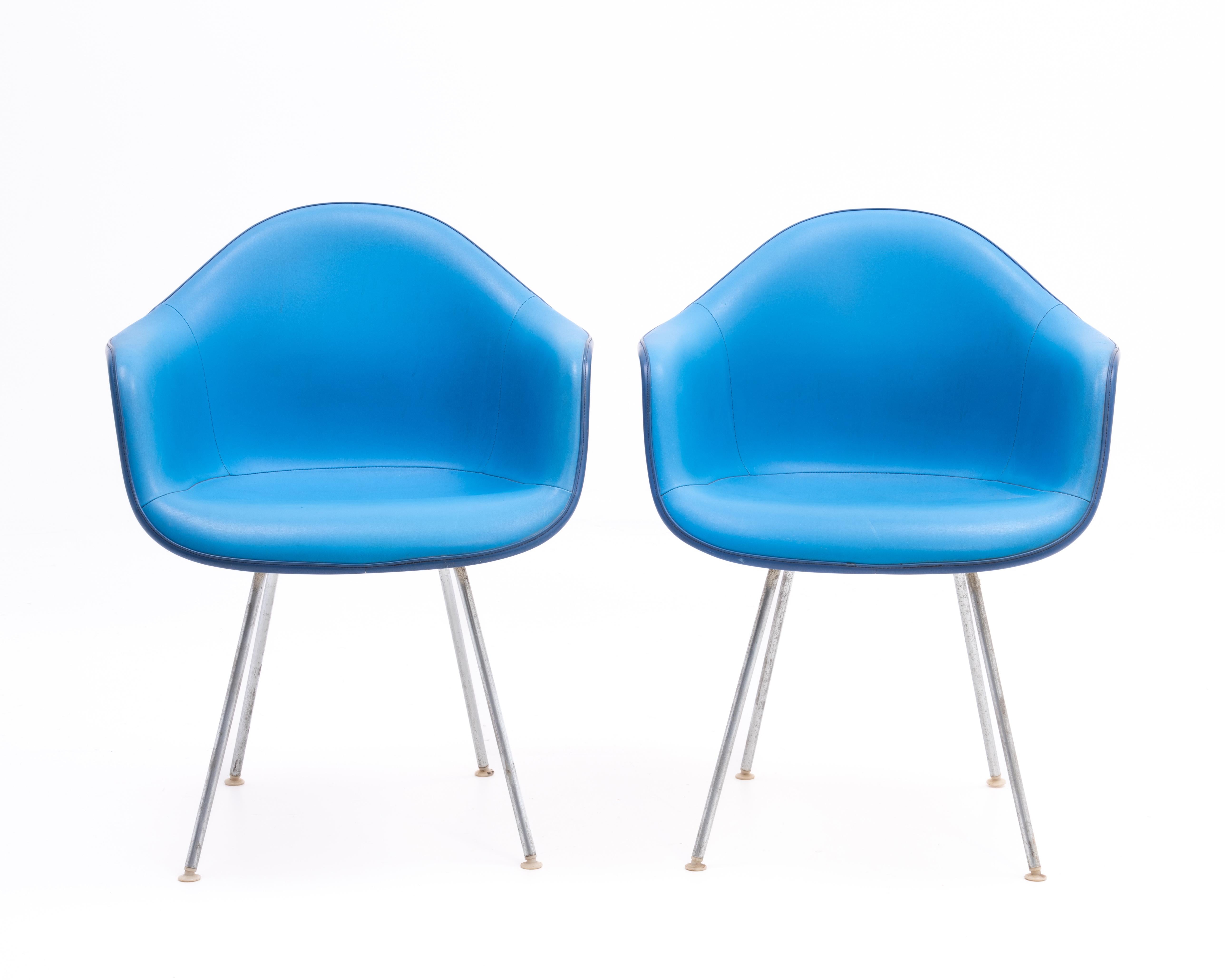 Mid-Century Modern Ray Charles Eames Herman Miller Padded Arm Shell Chairs Alexander Girard a Pair For Sale