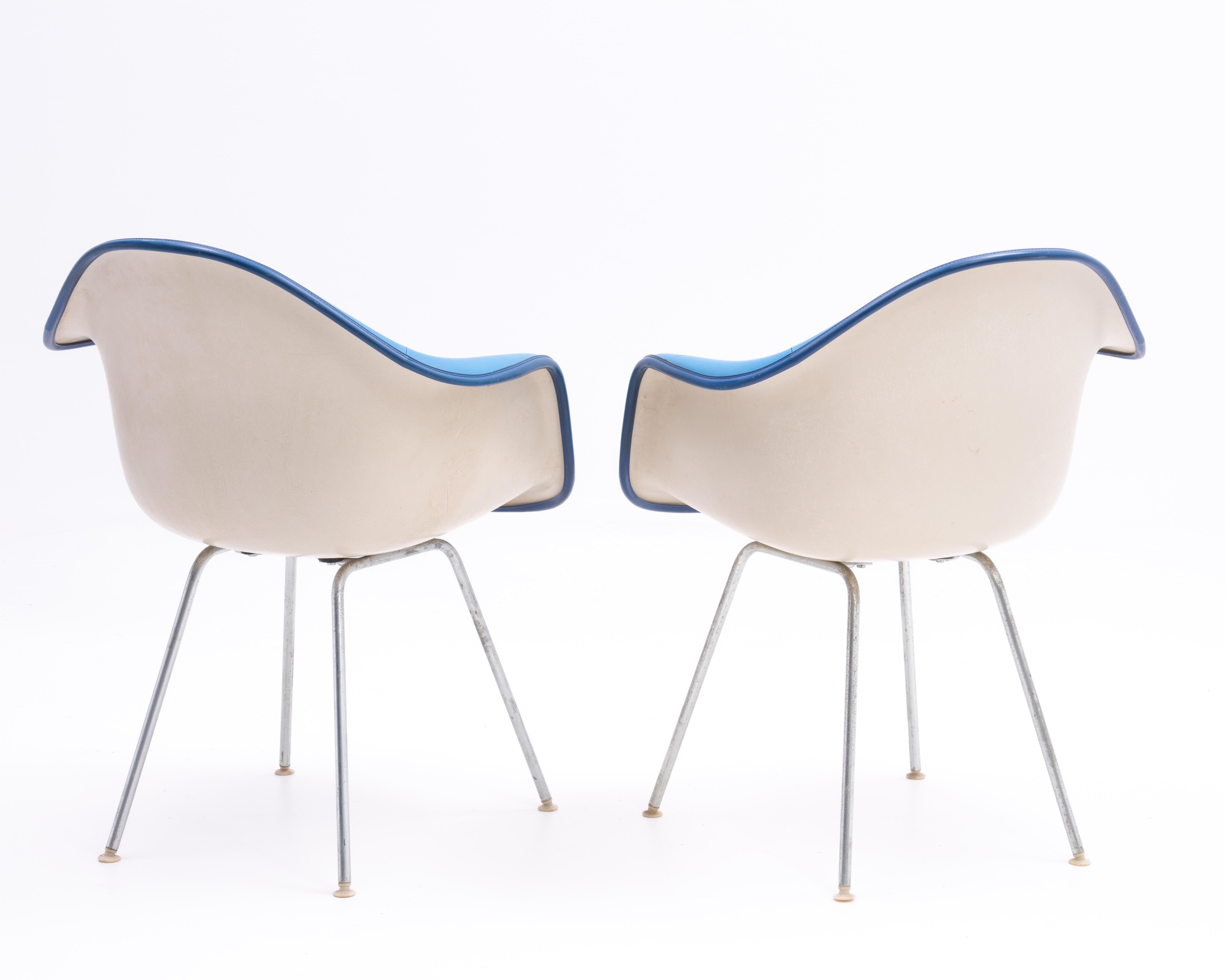 Aluminum Ray Charles Eames Herman Miller Padded Arm Shell Chairs Alexander Girard a Pair For Sale