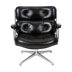 Fauteuil de salon Time Life de Ray et Charles Eames en cuir noir