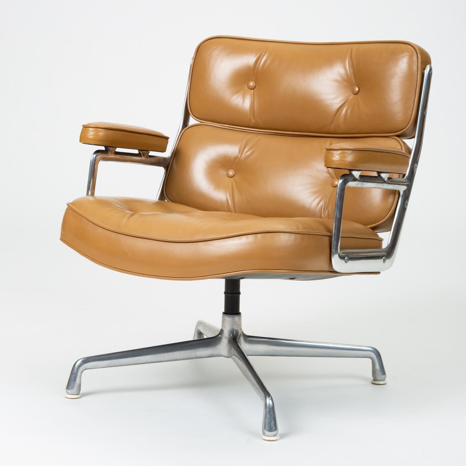 Mid-Century Modern Ray + Charles Eames Time Life Lobby Chair in Camel Leather