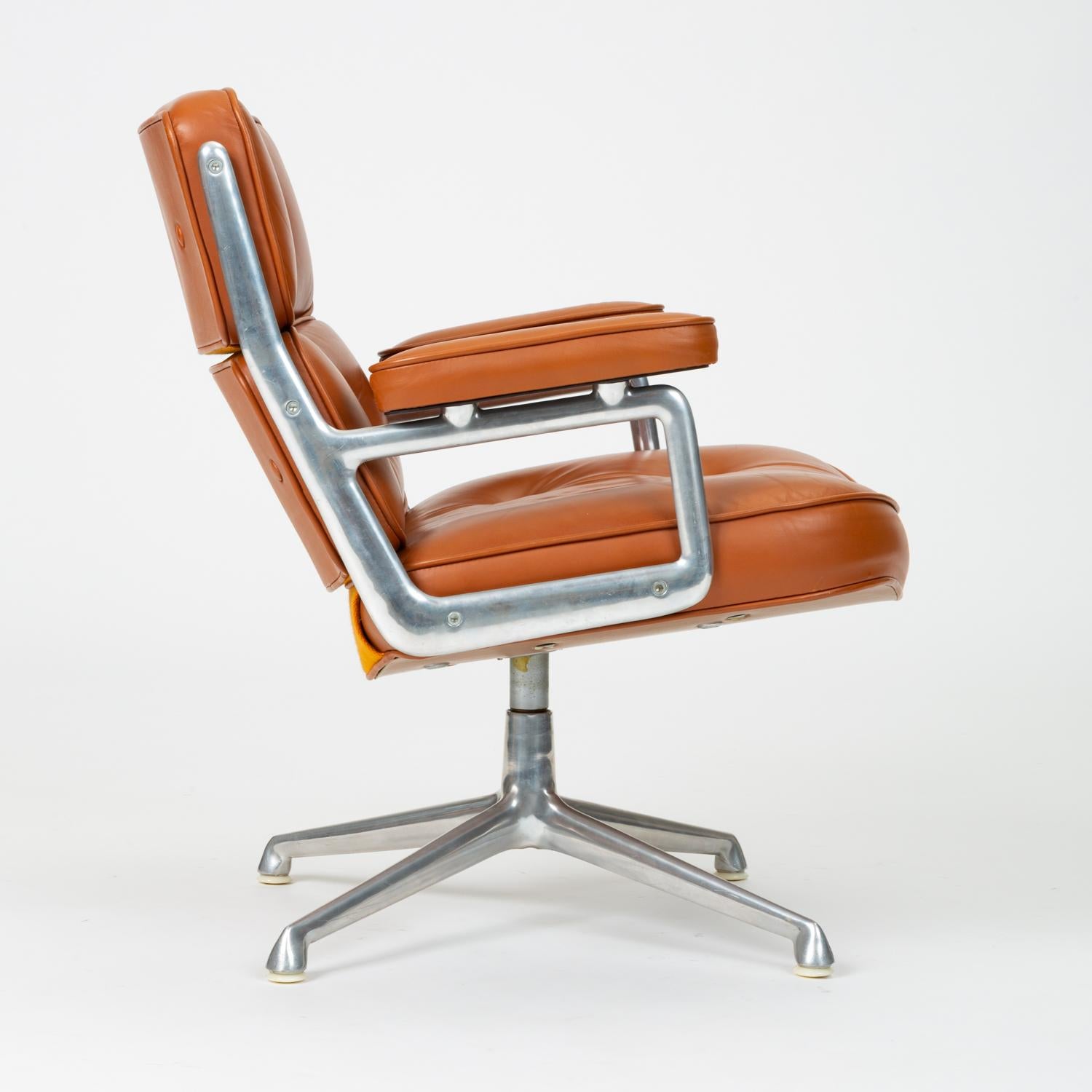 Ray and Charles Eames Time Life Lobby Chair in Cognac Leather 2
