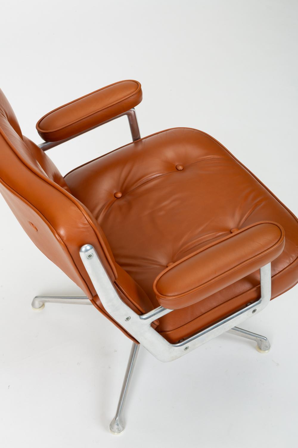 Ray and Charles Eames Time Life Lobby Chair in Cognac Leather 3