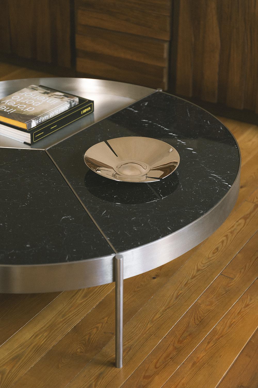 Contemporary Ray Coffee Table, Bronze Structure and Nero Marquina Top, Handcrafted by Duistt