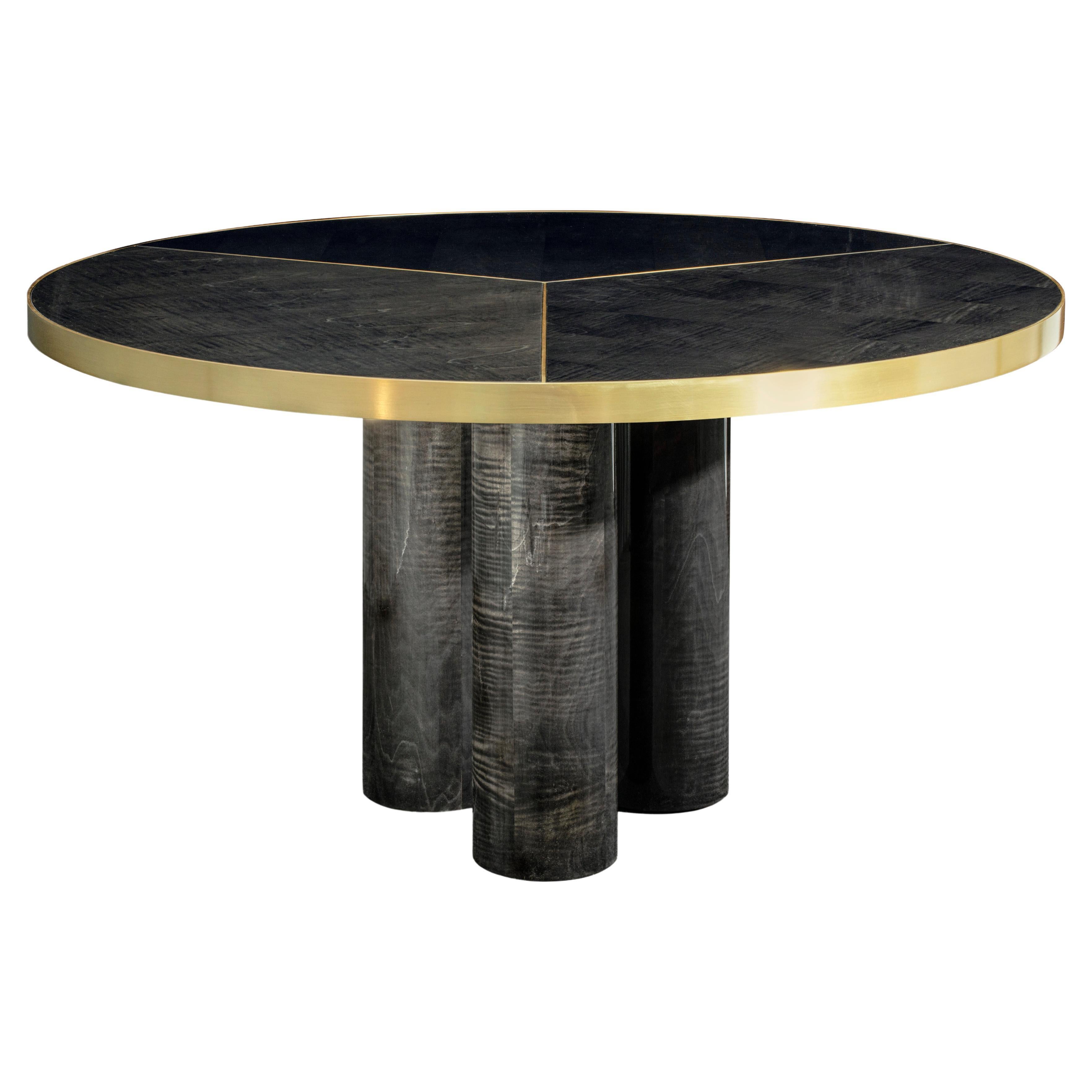 Ray Dining Table by DUISTT