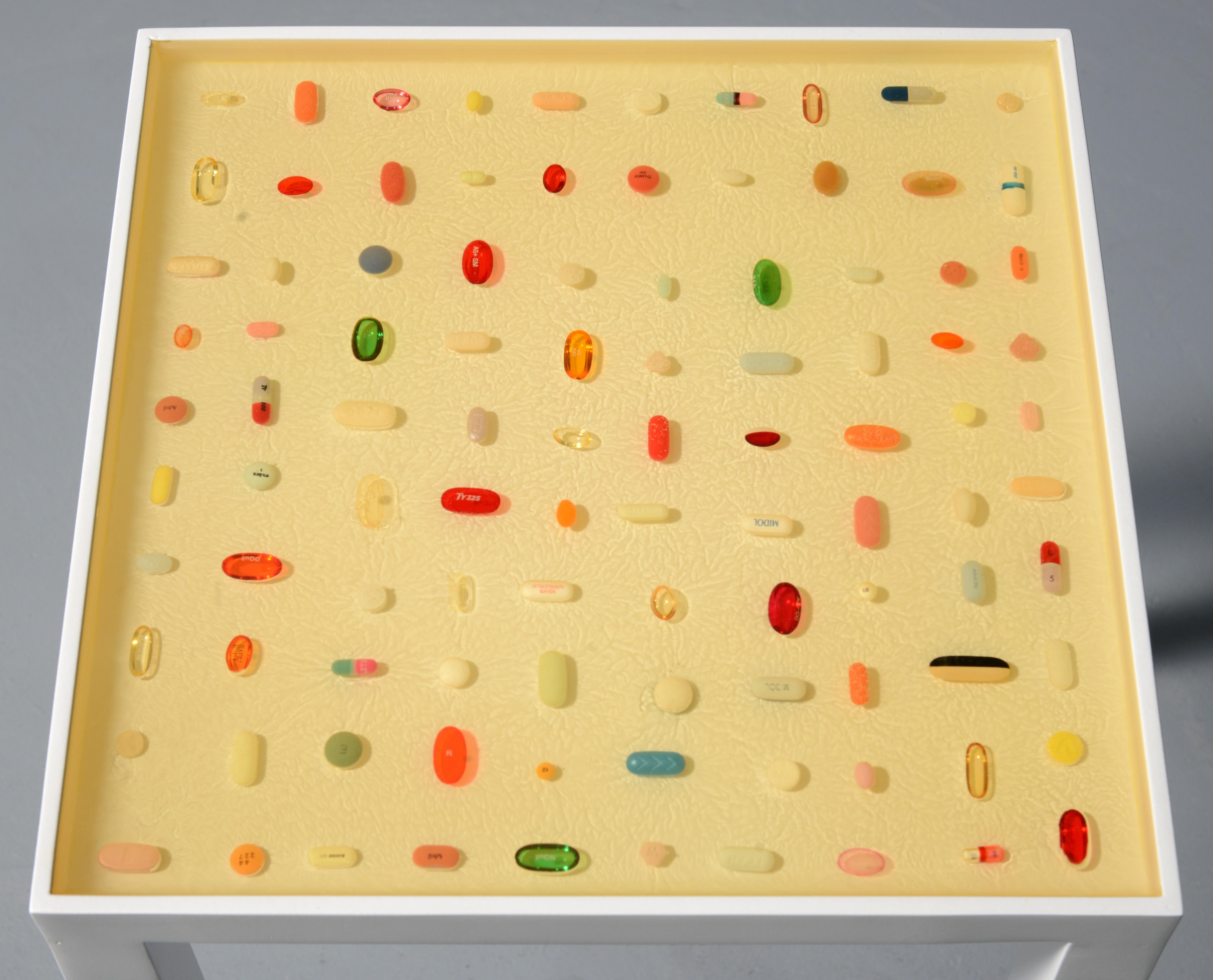 Metal Ray Geary PILL Occasional Tables, Set of 3 For Sale