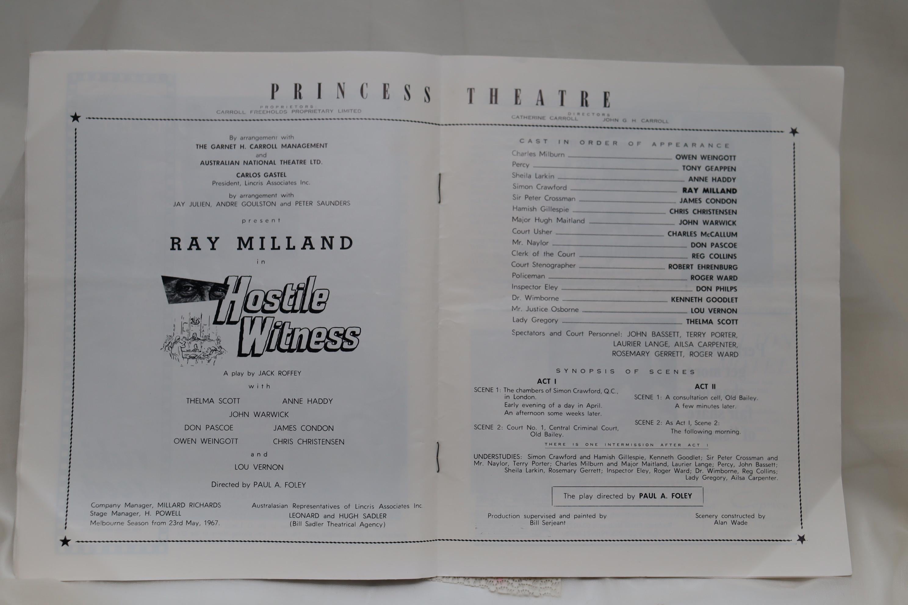 Milieu du XXe siècle programme autographié de Ray Milland en vente