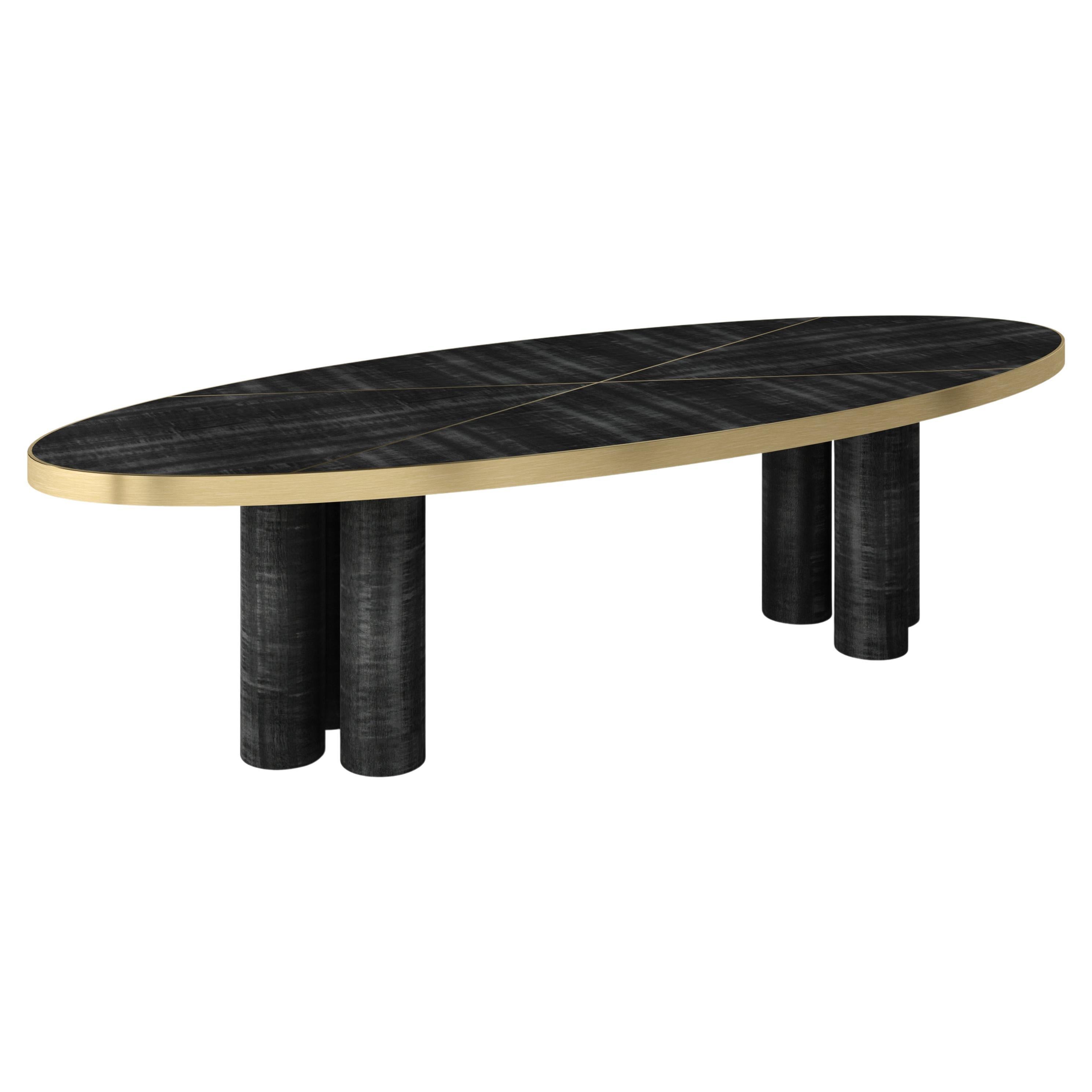 Ray Oval Dining Table by DUISTT