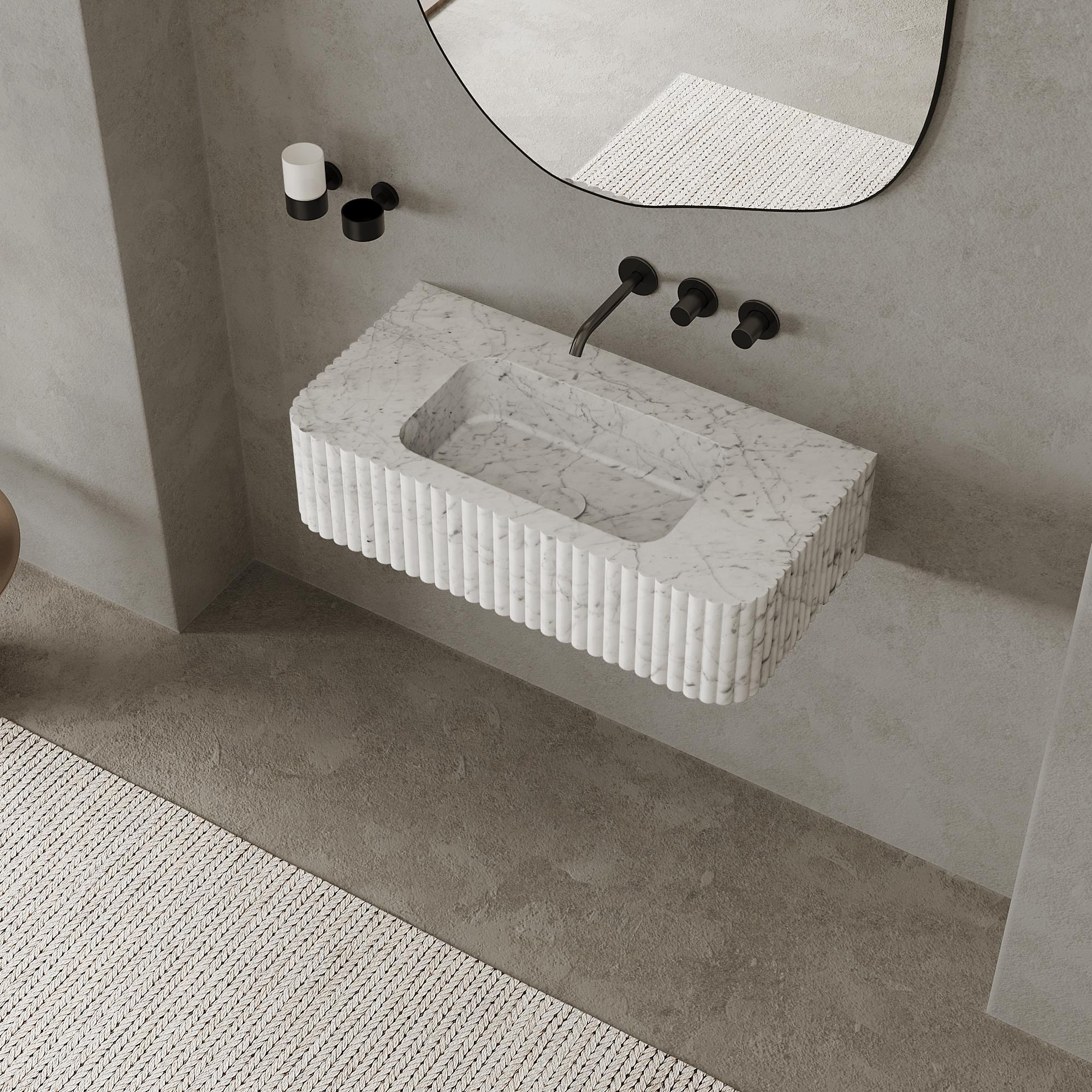 Raya - Lavabo de mármol estriado - Blanco Carrara - Pequeño Escandinavo moderno en venta