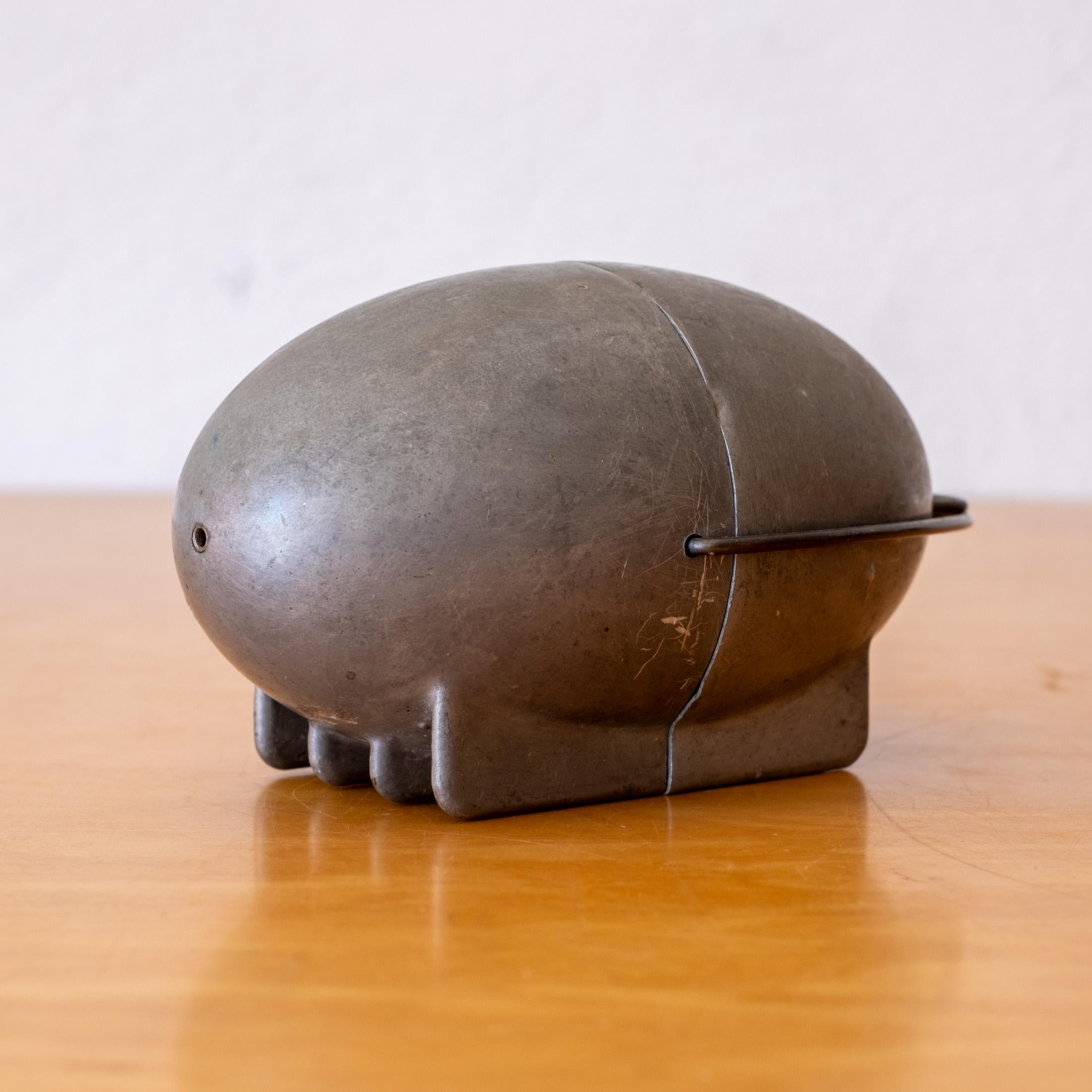 Raymond Barton Na-Mac Co Art Deco Machine Age Zeppelin Potato Baker Bon état - En vente à San Diego, CA