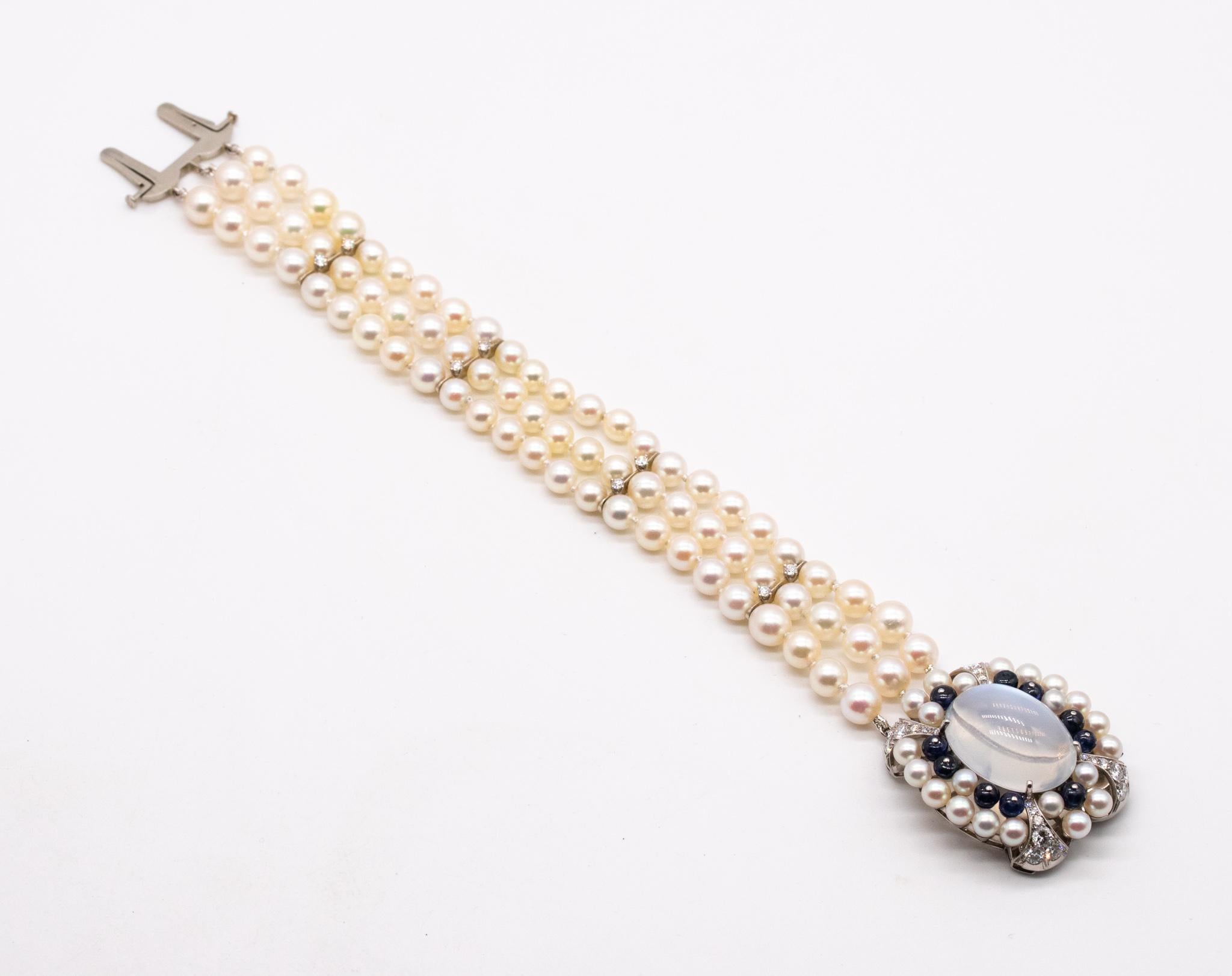 Taille cabochon Raymond C. Yard, bracelet Art déco en platine 21,58 carats avec pierres de lune et pierres précieuses, 1940 en vente