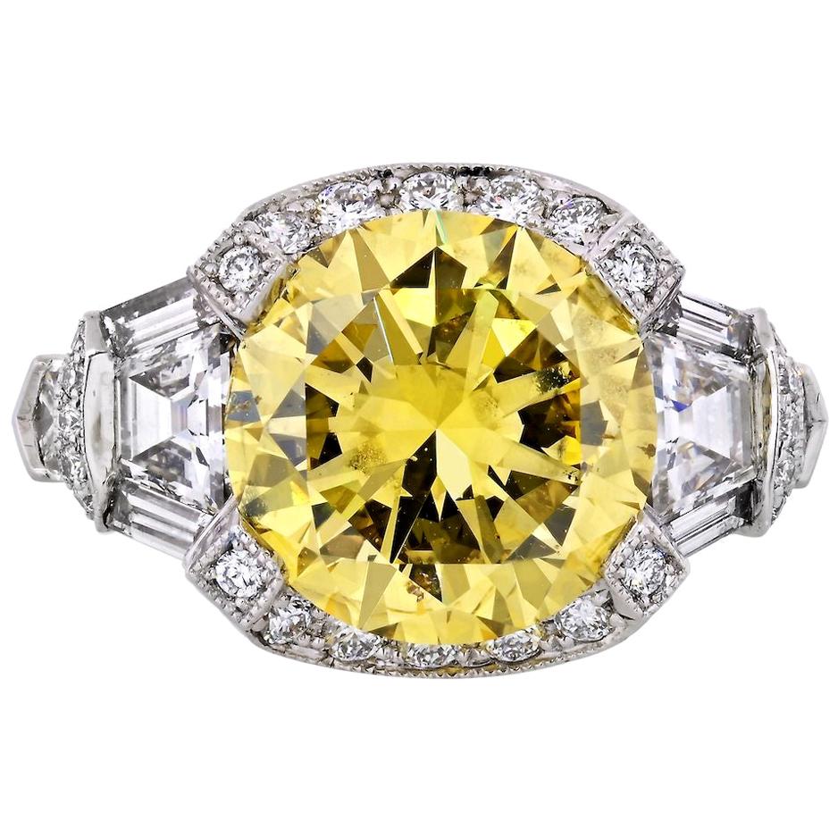 Raymond C. Yard 5 Carat Round Diamond Fancy Intense Yellow GIA Engagement Ring