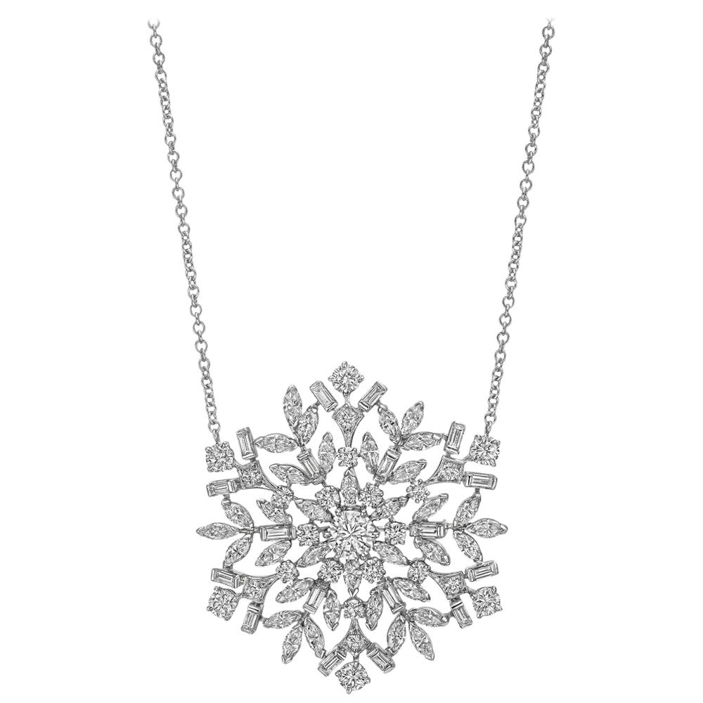 Raymond C. Yard Diamond Snowflake Pendant Necklace For Sale