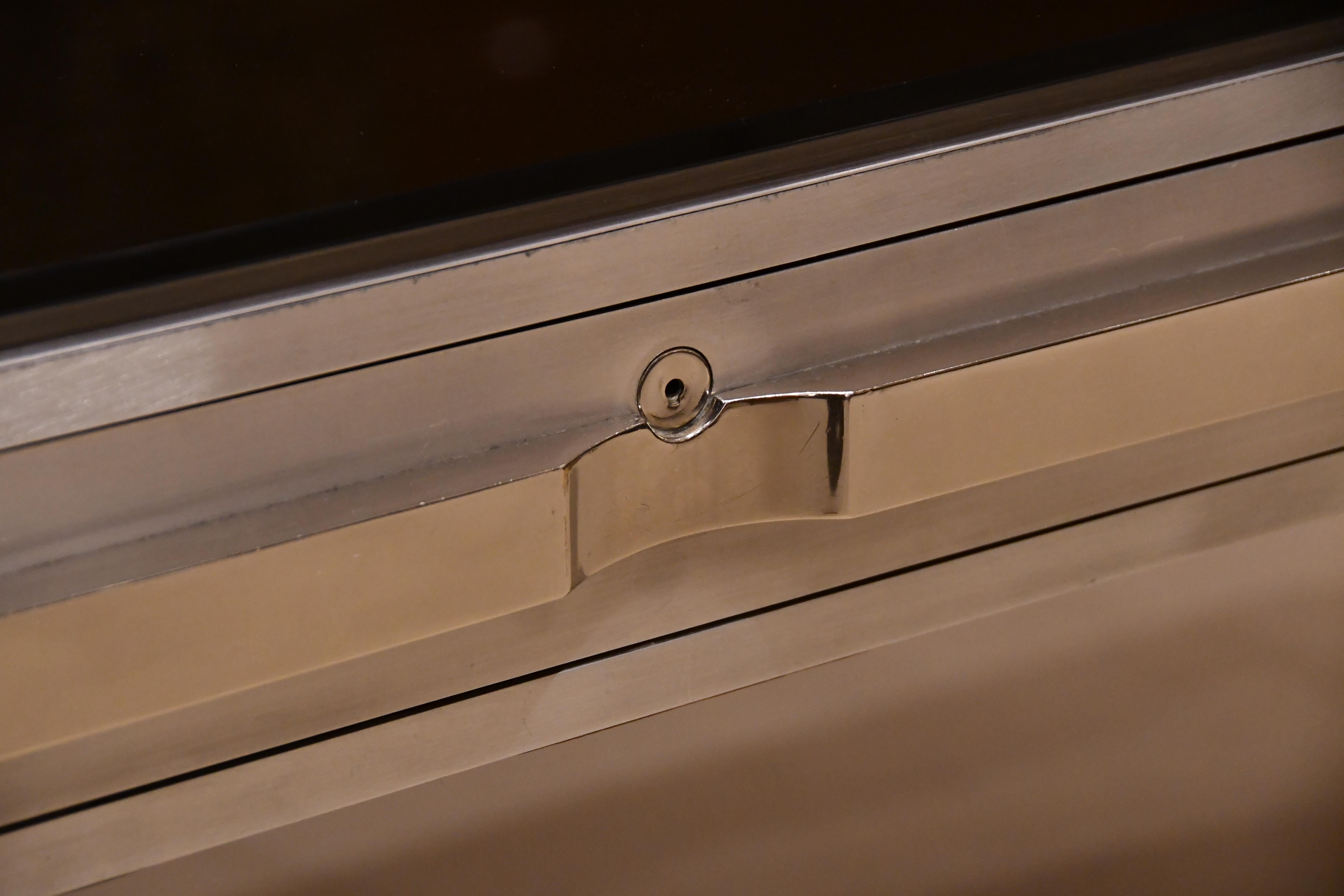 Raymond Cohen Desk, France, 1970s — Steel, Smoked Glass and Inox For Sale 4