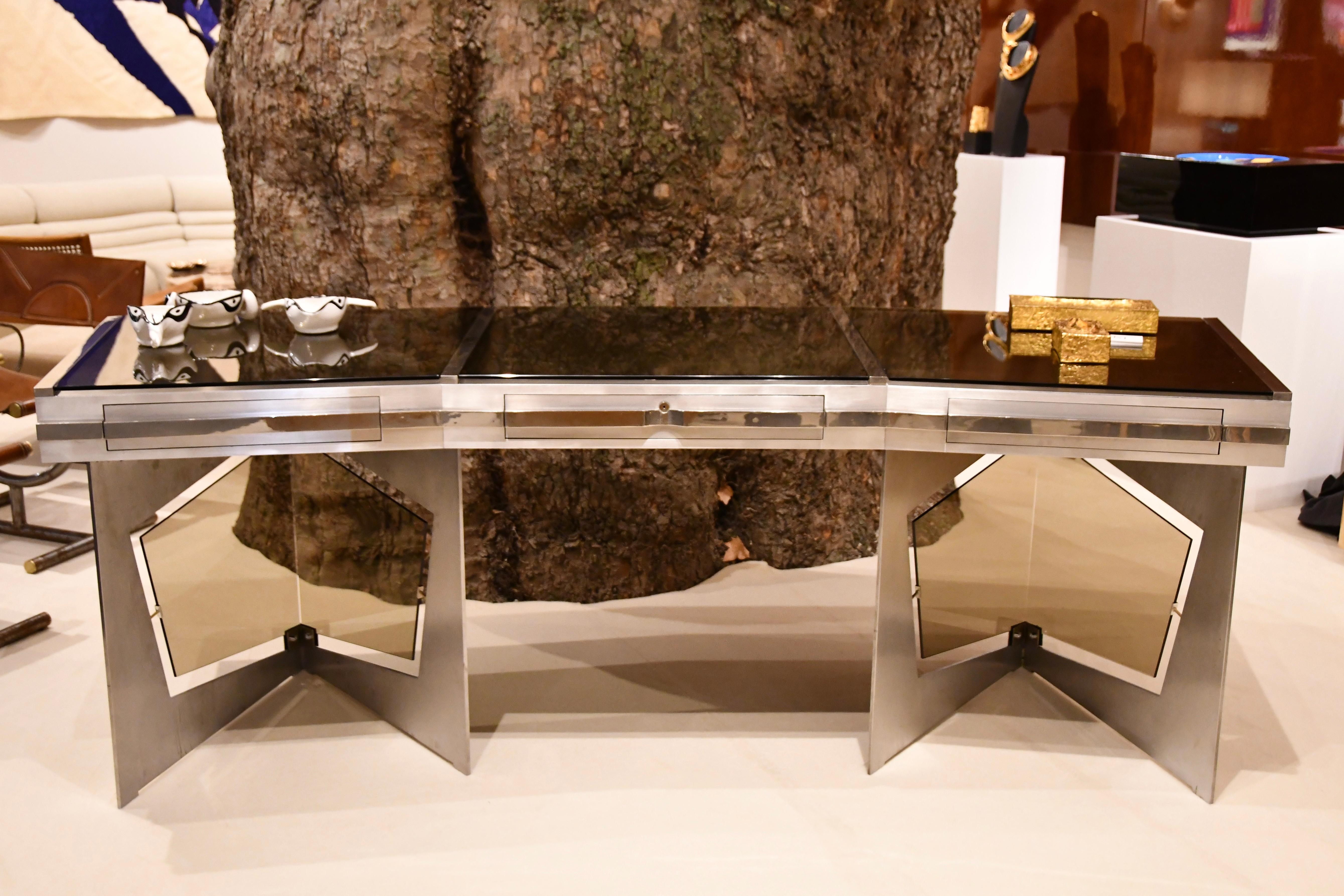 Raymond Cohen Desk, France, 1970s — Steel, Smoked Glass and Inox In Good Condition For Sale In Saint-Ouen, FR