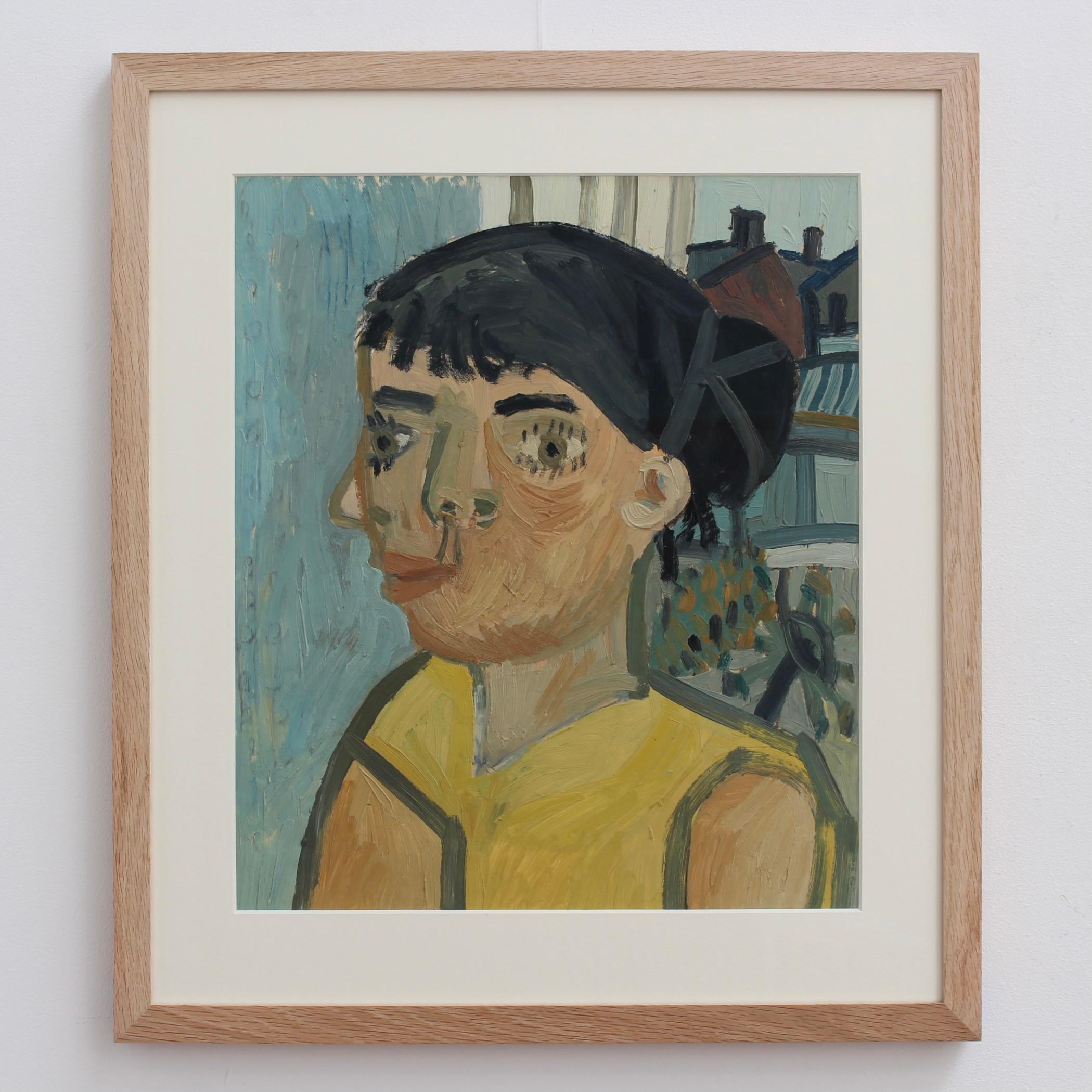 Spiegelporträt einer Frau in Gelb – Painting von Raymond Debieve