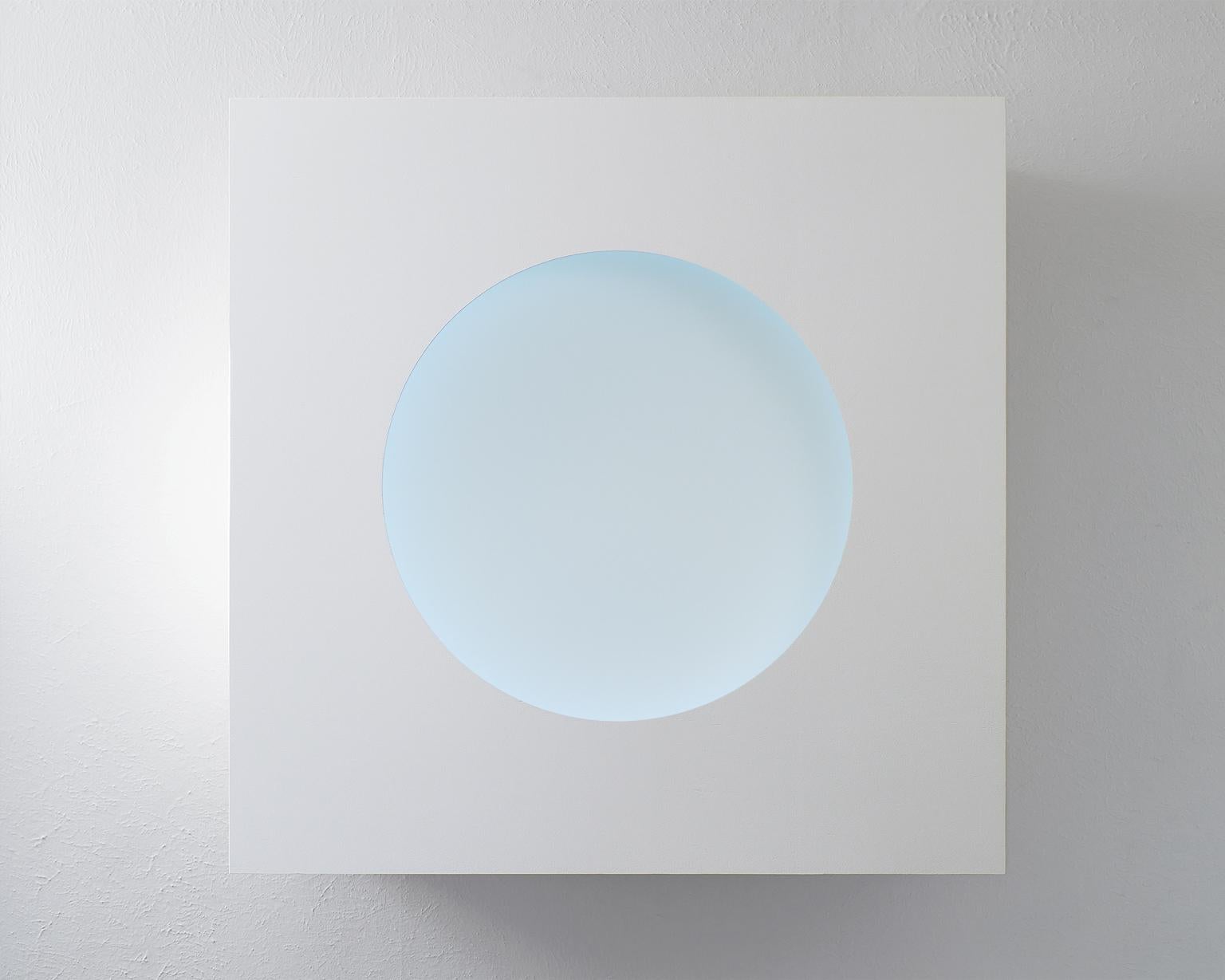 One Light - immersive infinite perceptual ambient light wall sculpture For Sale 2