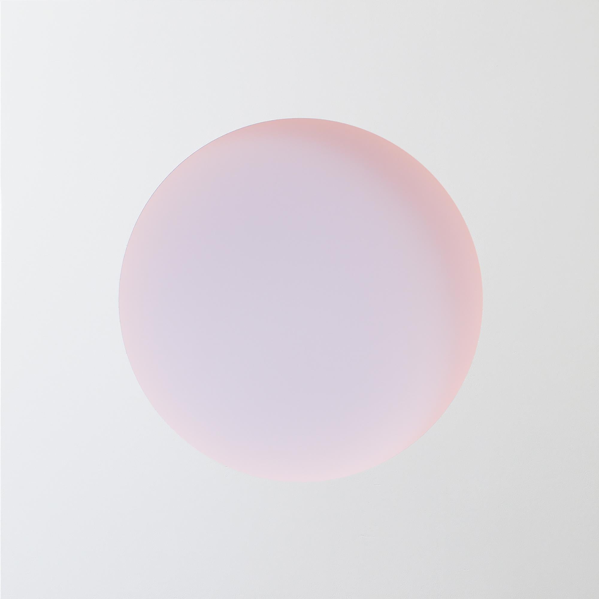 One Light, sculpture murale immersive d'une lumière ambiante perceptive infinie - Mixed Media Art de Raymond Graber