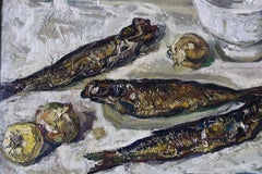 Nature morte aux poissons, style « Mid-Century Modern » français, grande peinture à l'huile représentant un poisson et un mortier