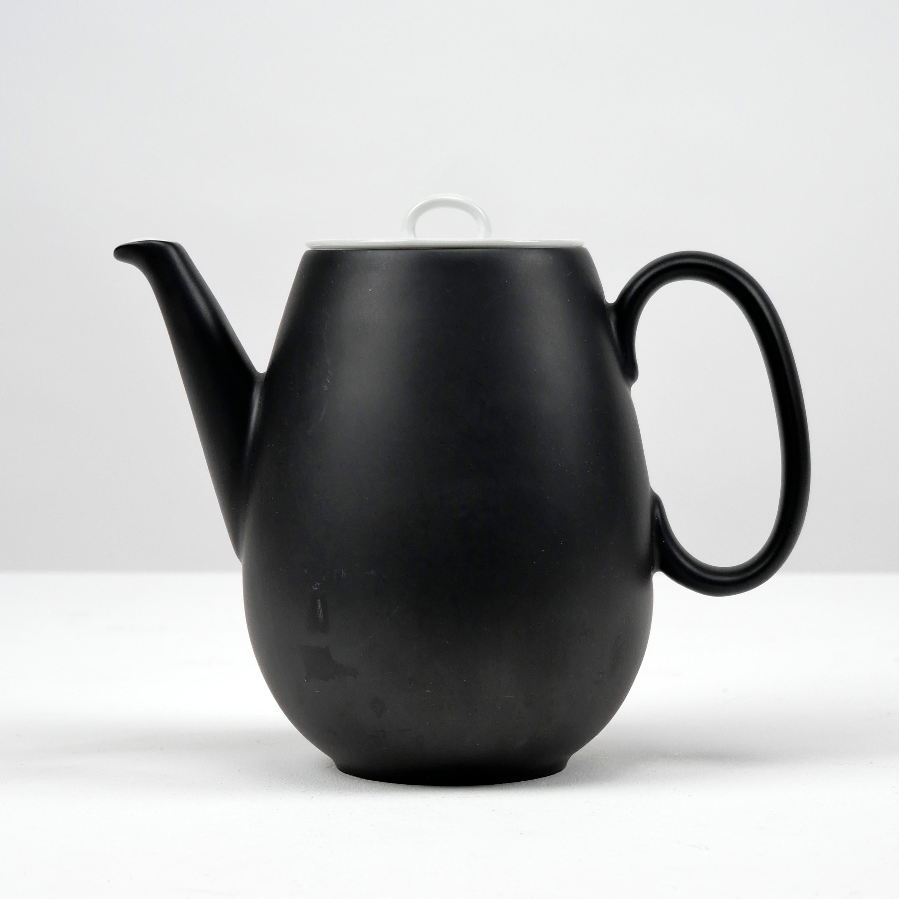 Mid-Century moderno Raymond Loewy, caffettiera 'Charcoal', Rosenthal - Continental China, anni '60 in vendita