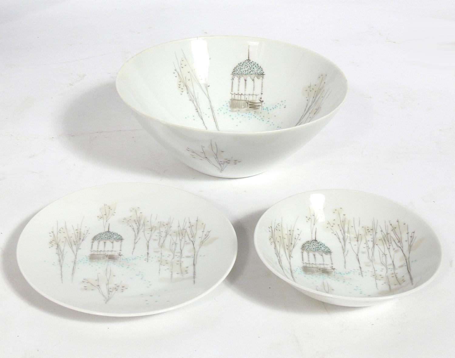 Midcentury China or dinnerware set, in the 