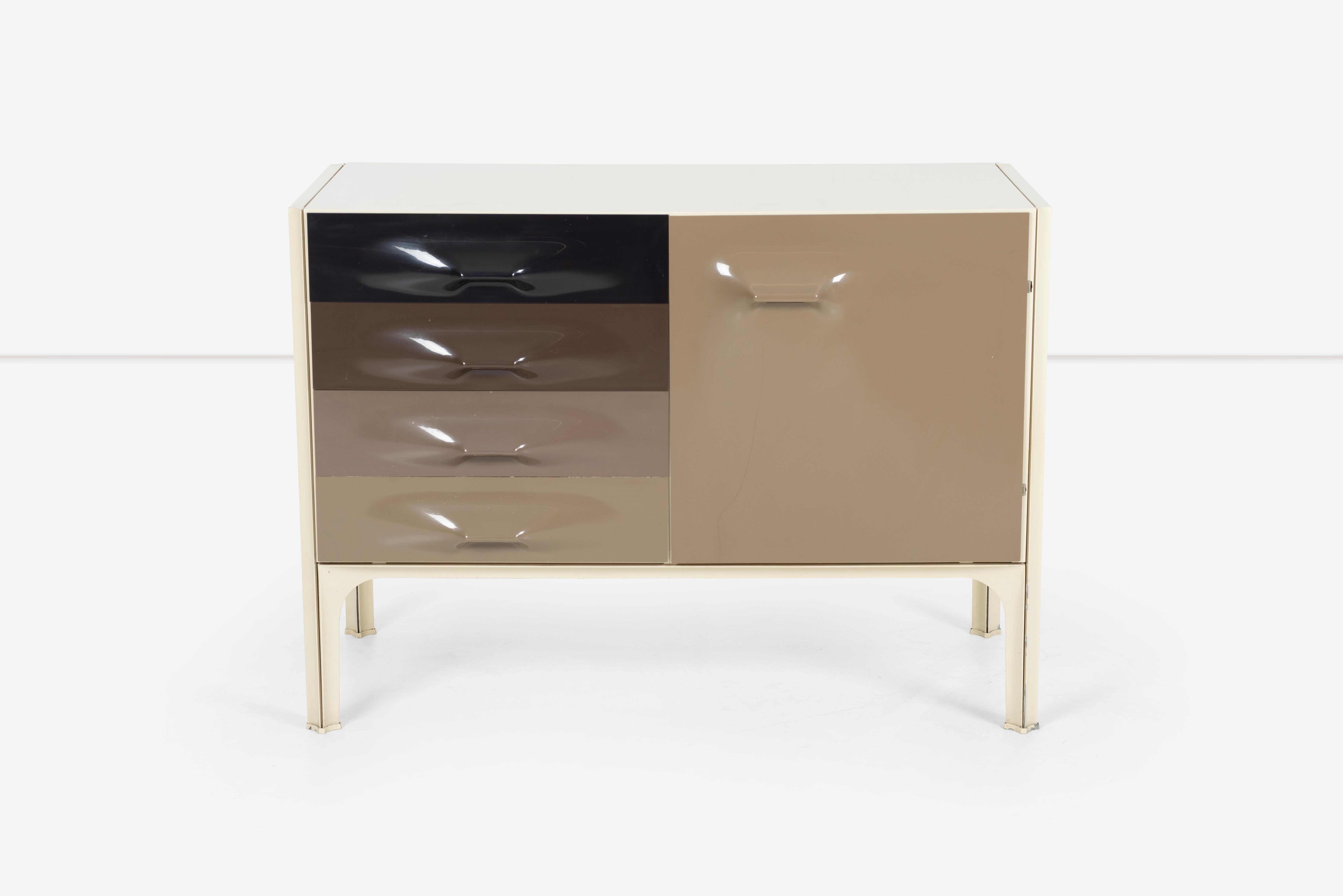 Raymond Loewy DF2000 cabinet 1965
Compagnie d'Esthetique Industrielle (C.E.I.)
Laminated wood, enameled aluminum, molded acrylic
Cabinet features four drawers and one door concealing one adjustable shelf. Stamped manufacturer's MarkDF 2000 Made