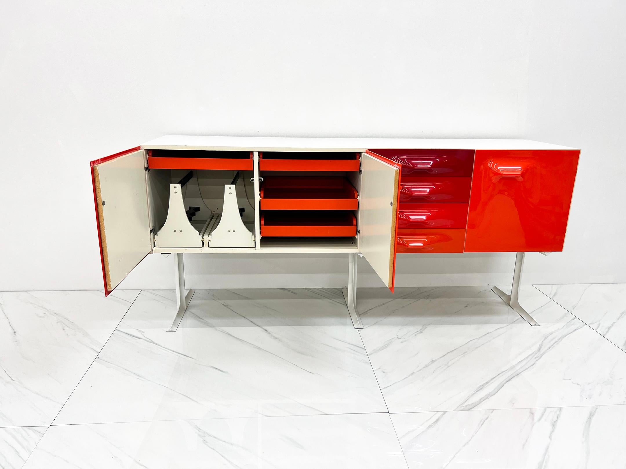 Steel Raymond Loewy DF2000 Credenza, 1960's