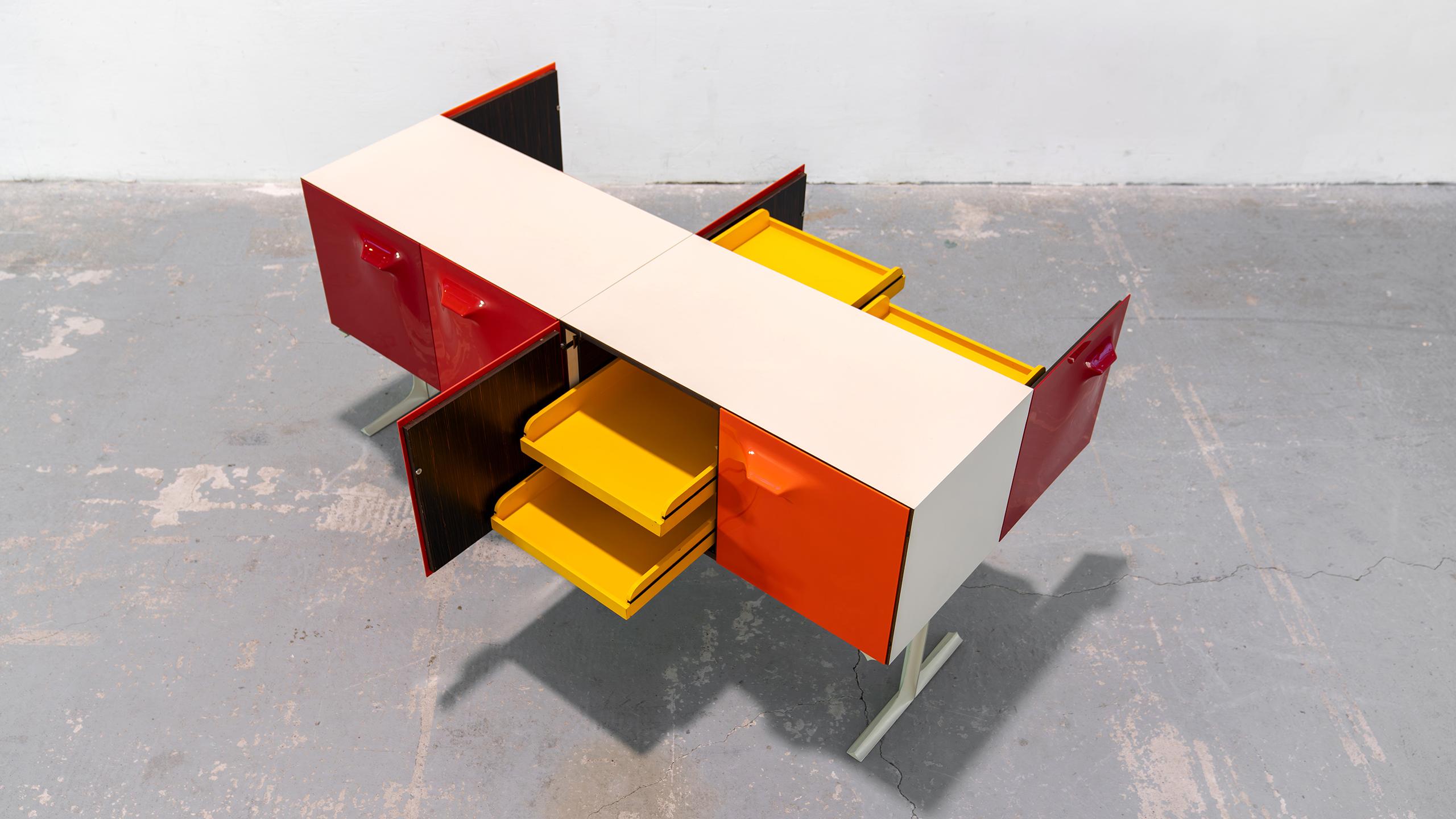 Raymond Loewy doppelseitiges Sideboard DF 2000 Doubinsky Frères 1965 Frankreich A Space im Angebot 7