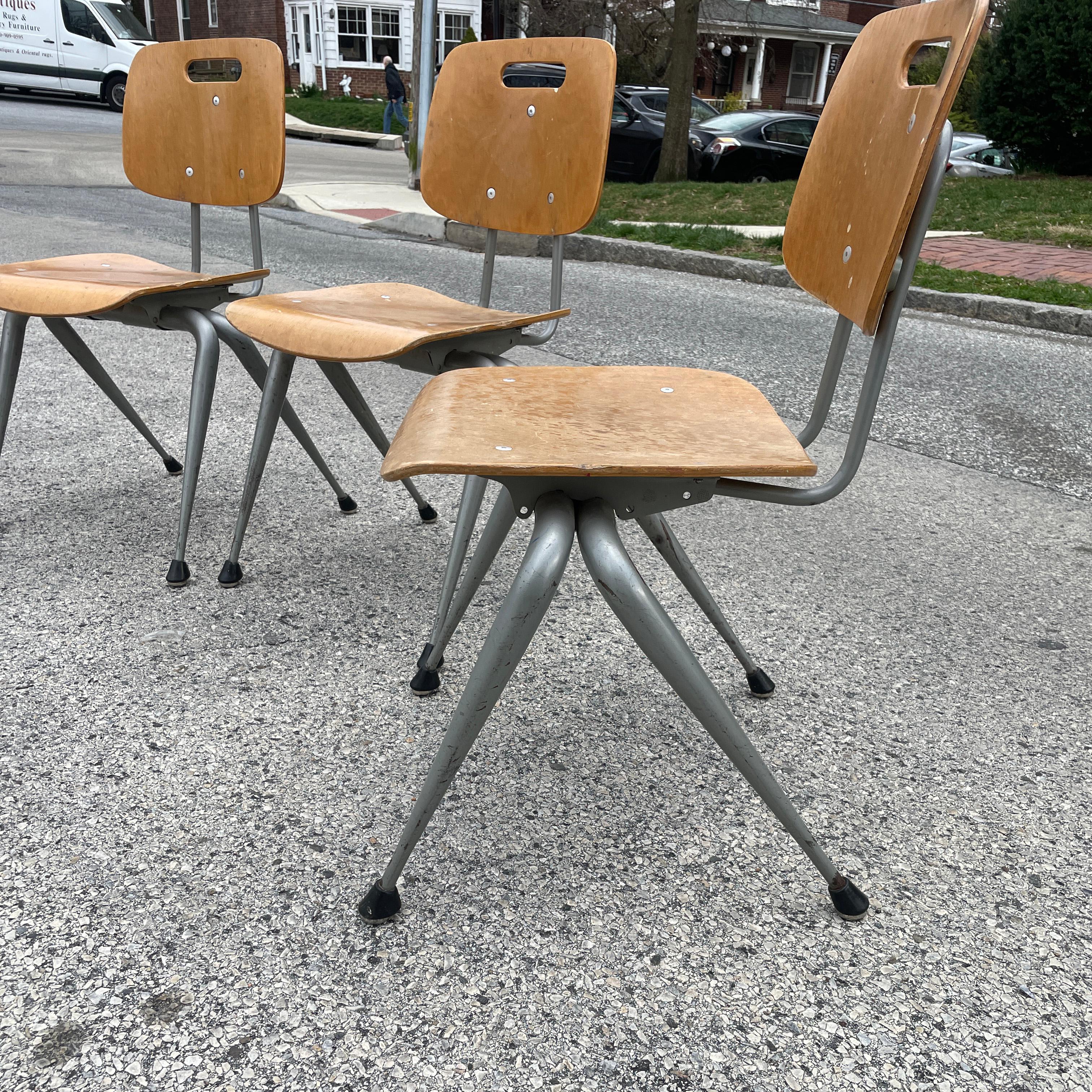 Raymond Loewy for Brunswick Stacking Side Chairs In Fair Condition In Media, PA